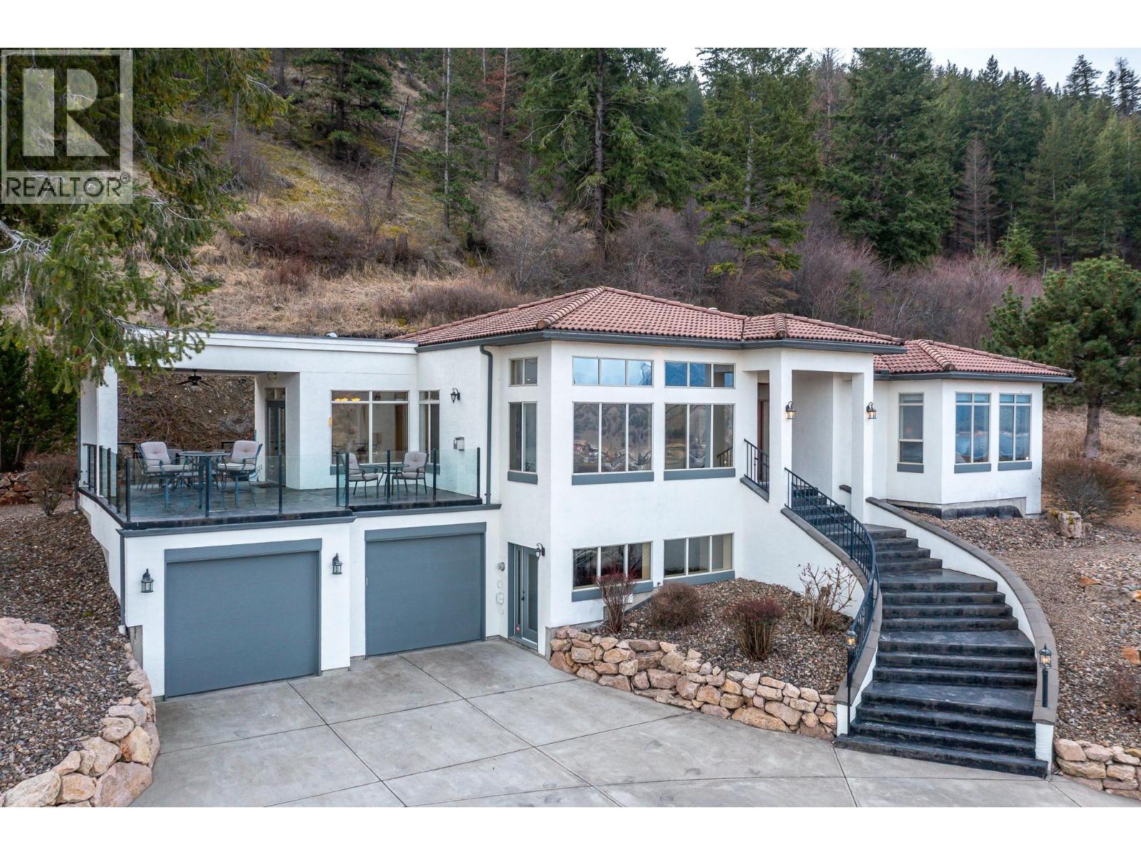200 Melrose Court, Vernon, British Columbia  V1H 1T7 - Photo 57 - 10378394