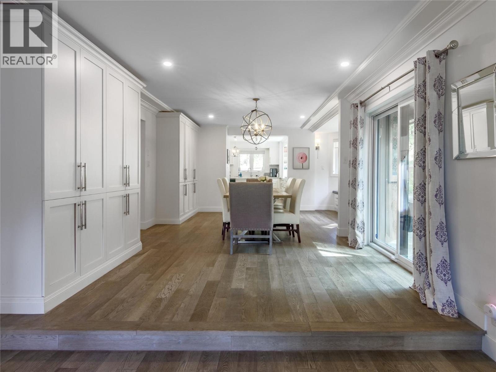 3948 Valleyview Road, Penticton, British Columbia  V2A 8V8 - Photo 7 - 10378387