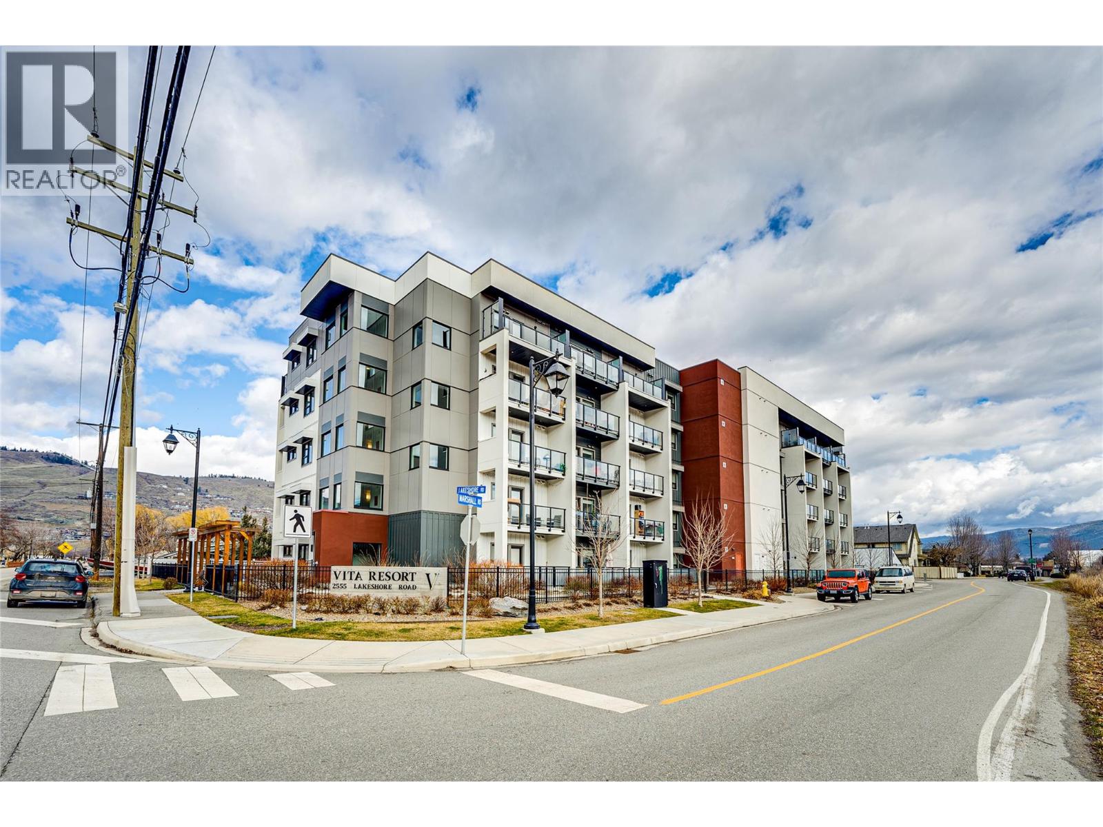 2555 Lakeshore Road Unit# 321, Vernon, British Columbia  V1H 1M9 - Photo 1 - 10378729