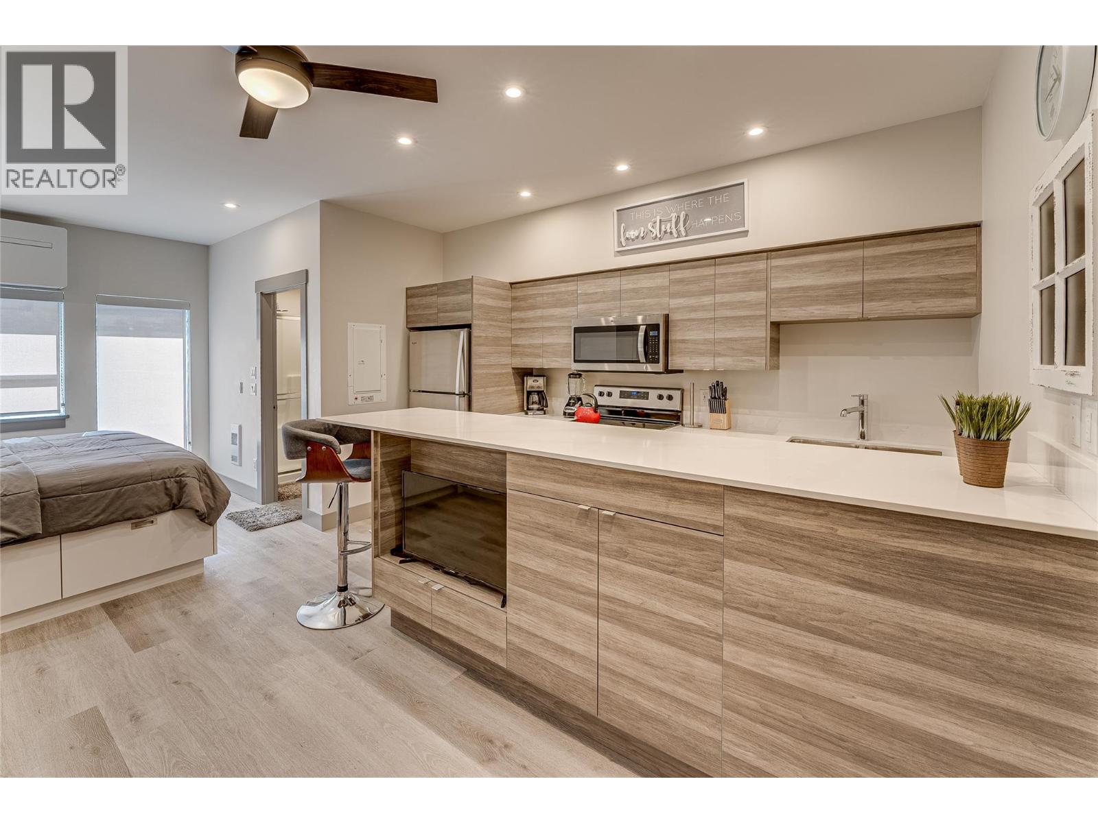 2555 Lakeshore Road Unit# 321, Vernon, British Columbia  V1H 1M9 - Photo 5 - 10378729