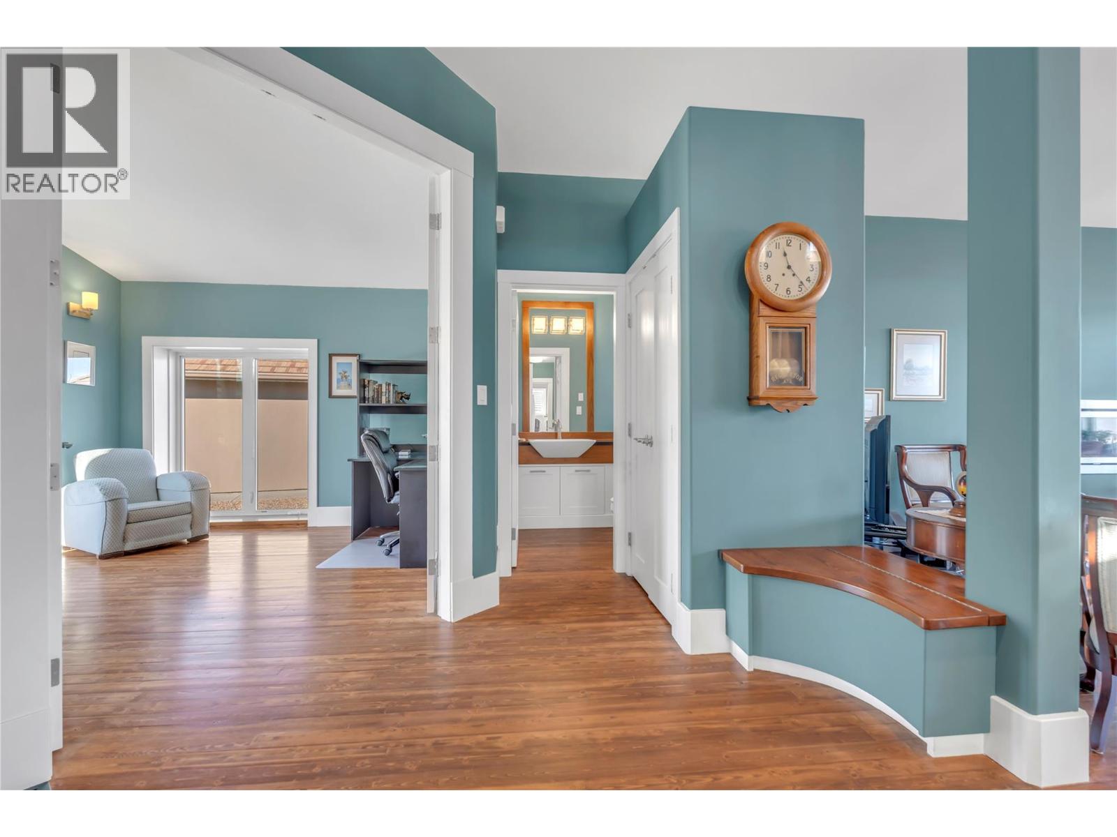 11713 Olympic View Drive, Osoyoos, British Columbia  V0H 1V4 - Photo 6 - 10377204