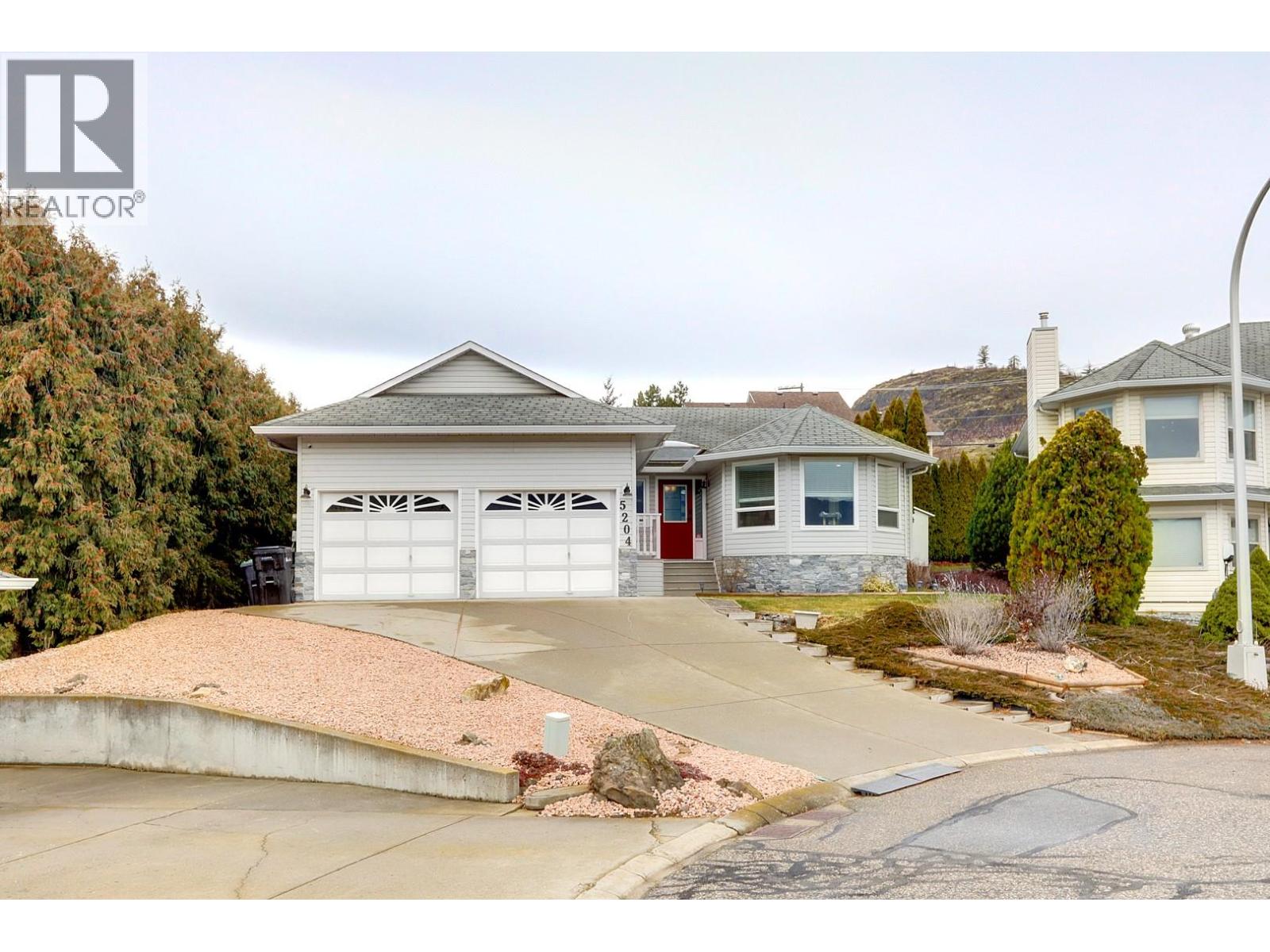 5204 Sandon Place, Vernon, British Columbia  V1H 1A3 - Photo 1 - 10378652