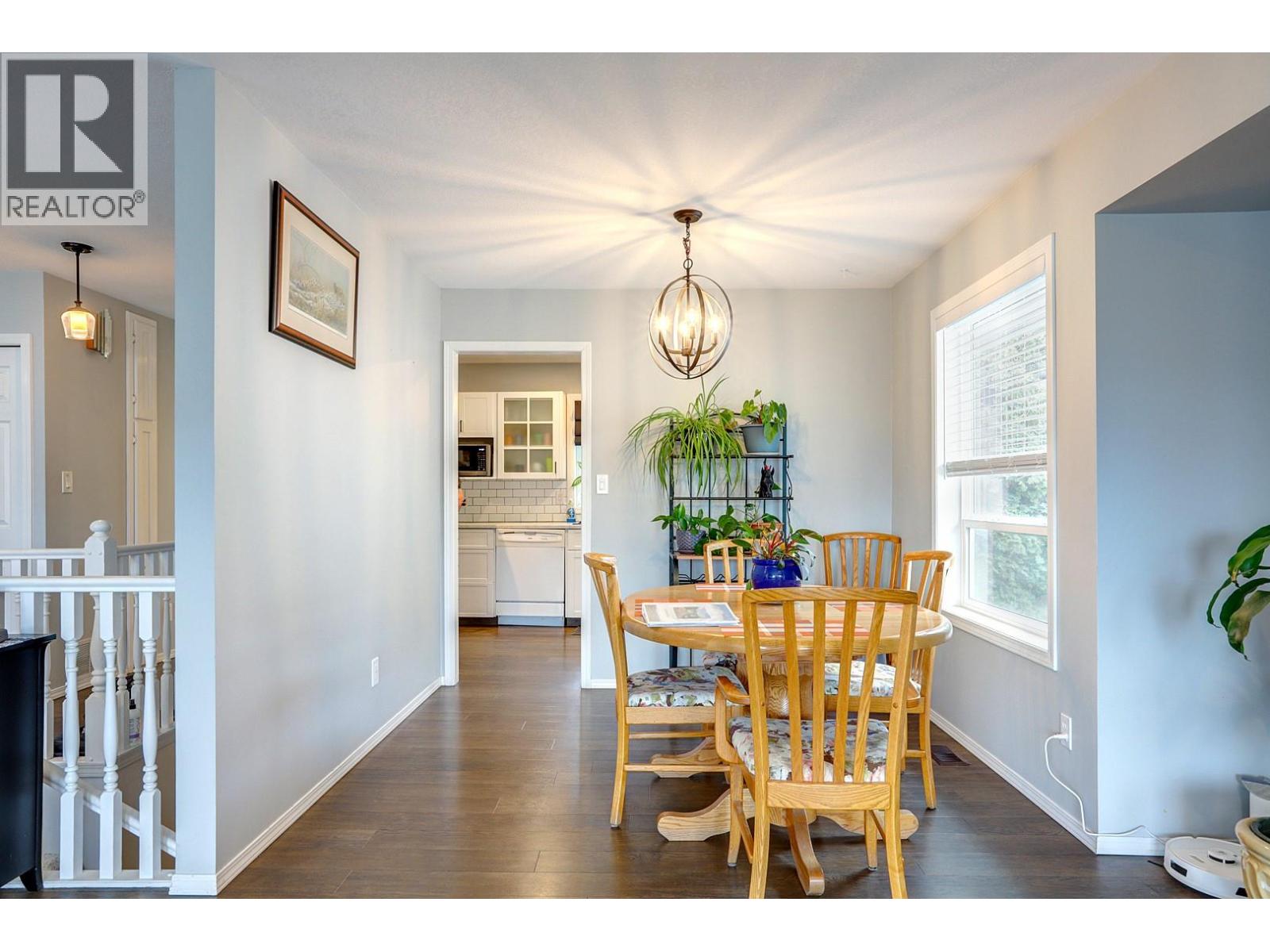 5204 Sandon Place, Vernon, British Columbia  V1H 1A3 - Photo 14 - 10378652