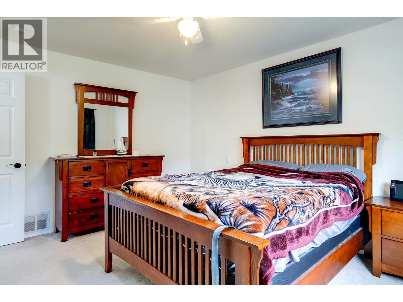 5204 Sandon Place, Vernon, British Columbia  V1H 1A3 - Photo 30 - 10378652