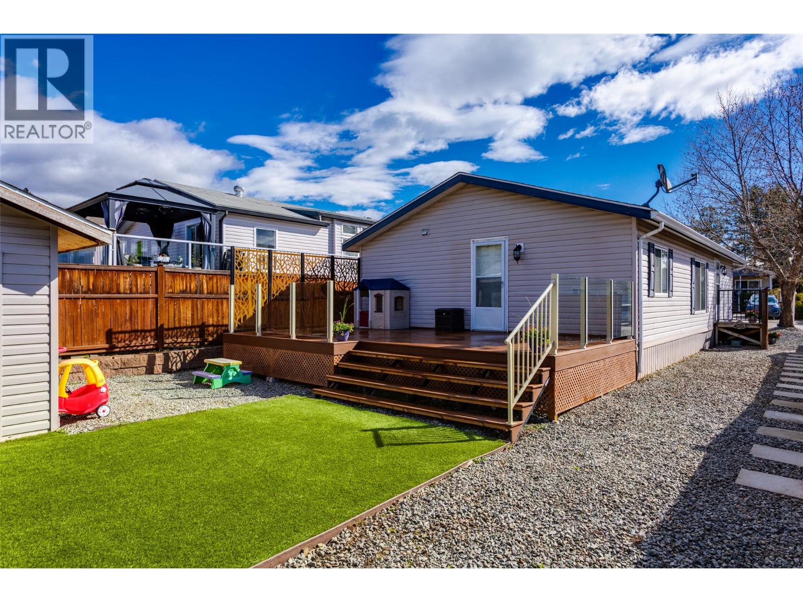 2440 Old Okanagan Highway Unit# 1026, West Kelowna, British Columbia  V4T 3A3 - Photo 5 - 10378748