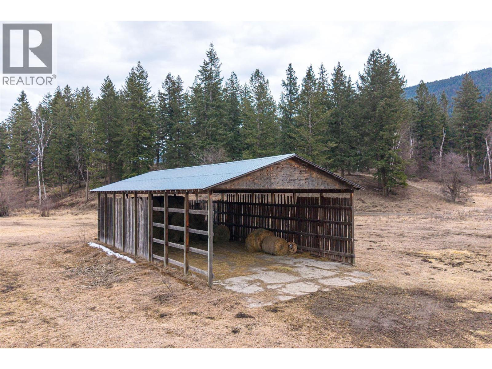 64 Bloom Road, Lumby, British Columbia  V0E 2G7 - Photo 17 - 10378515
