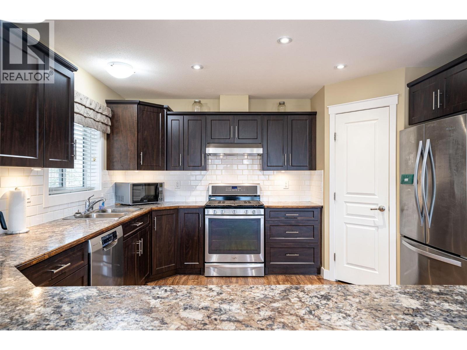 64 Bloom Road, Lumby, British Columbia  V0E 2G7 - Photo 33 - 10378515