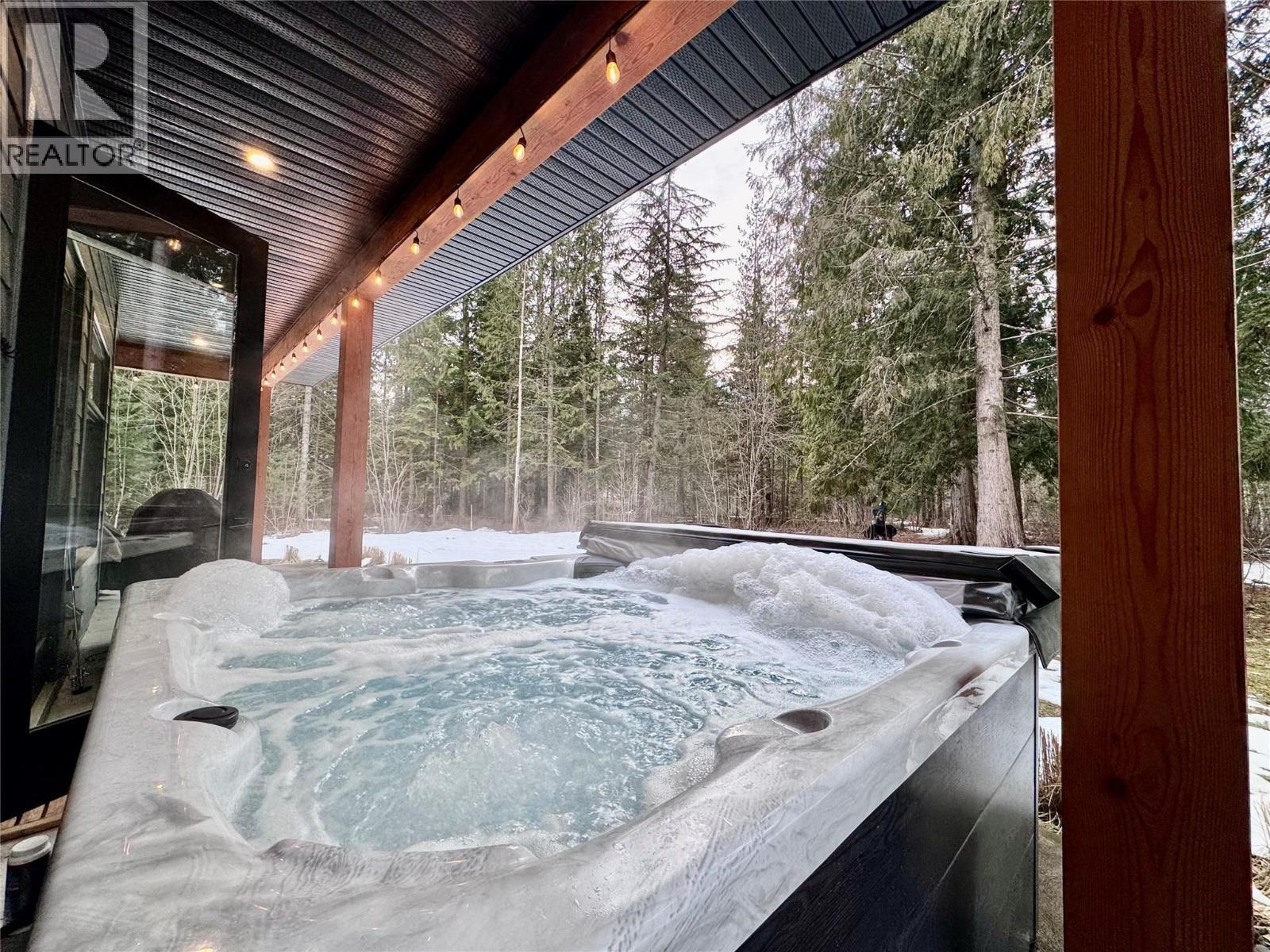 1005 Williams Gate Lane, Revelstoke, British Columbia  V0E 2S1 - Photo 12 - 10378676
