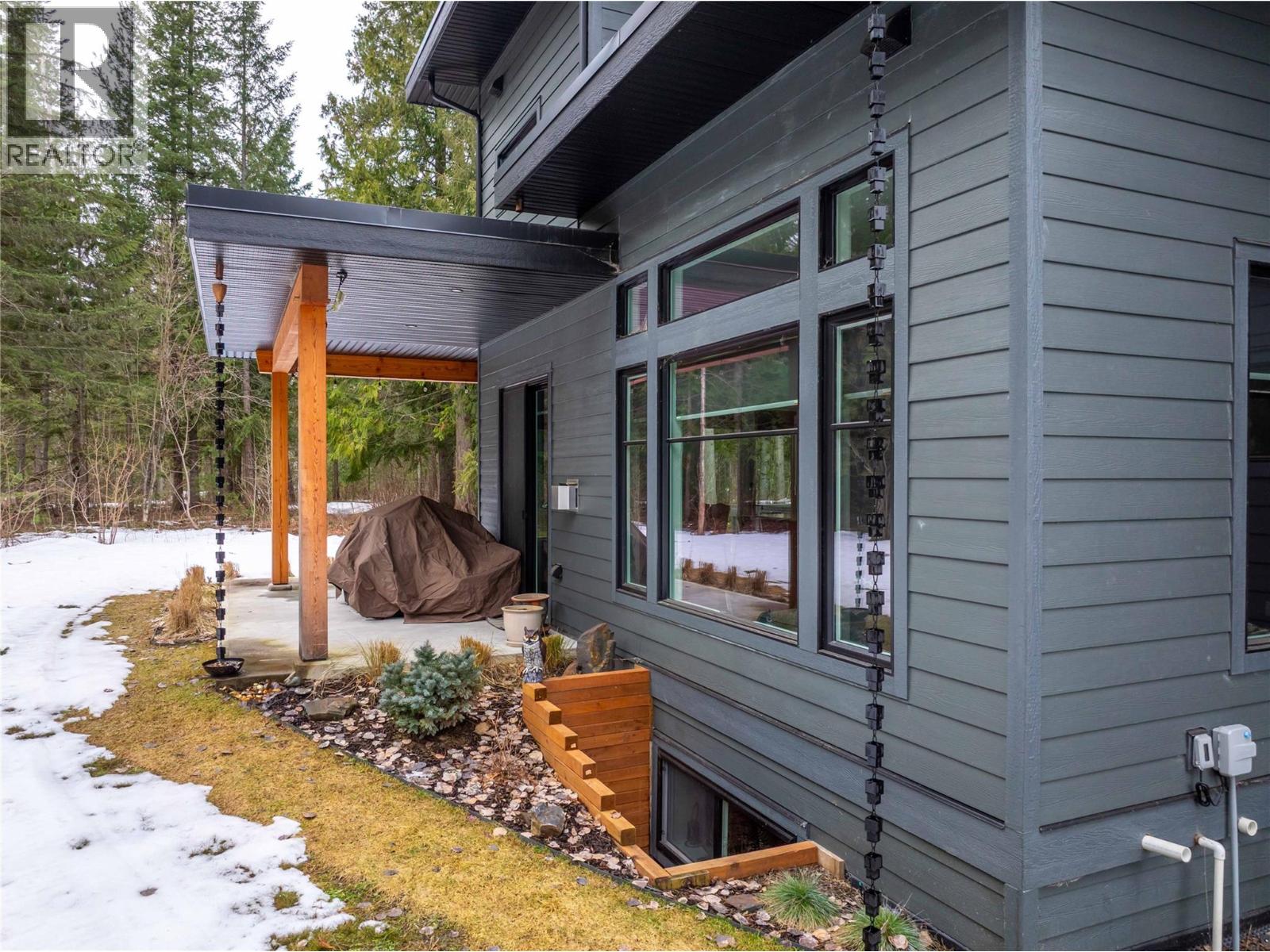 1005 Williams Gate Lane, Revelstoke, British Columbia  V0E 2S1 - Photo 3 - 10378676