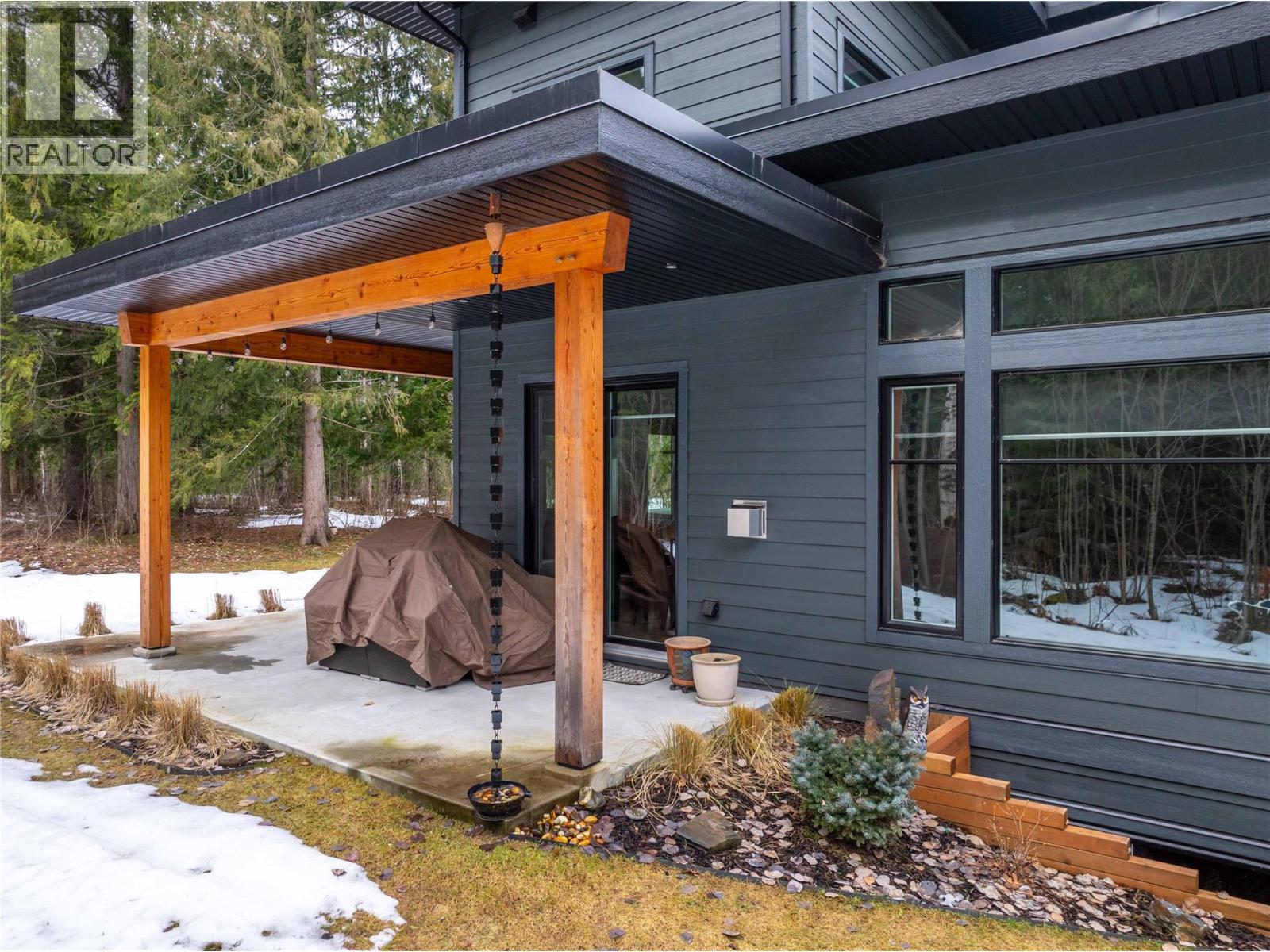 1005 Williams Gate Lane, Revelstoke, British Columbia  V0E 2S1 - Photo 4 - 10378676