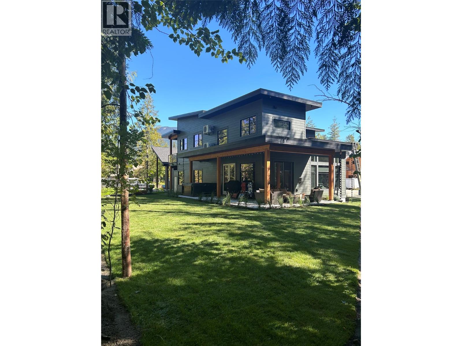 1005 Williams Gate Lane, Revelstoke, British Columbia  V0E 2S1 - Photo 8 - 10378676