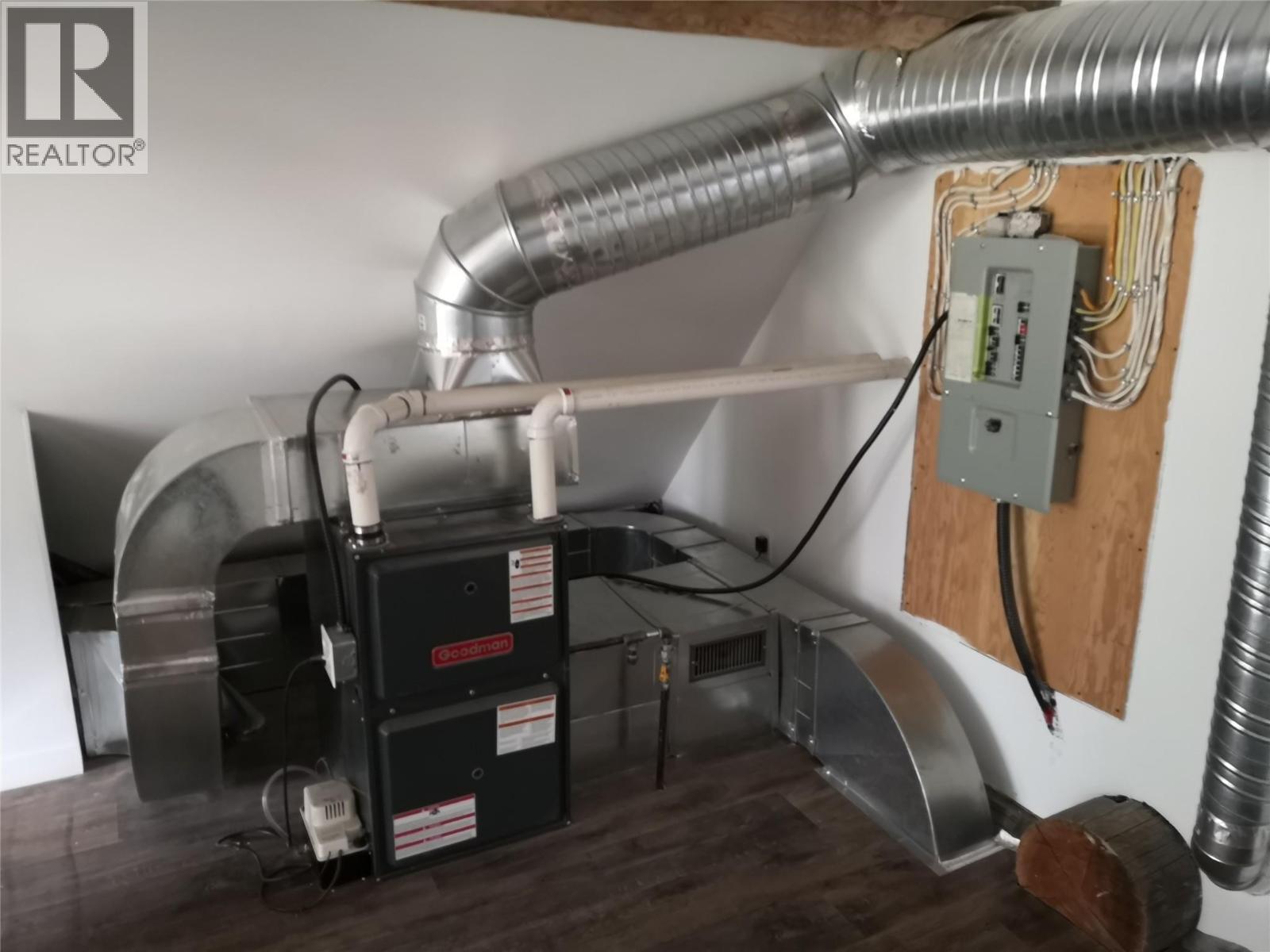 2513 Green Mountain Road, Penticton, British Columbia  V2A 0E6 - Photo 20 - 10378558