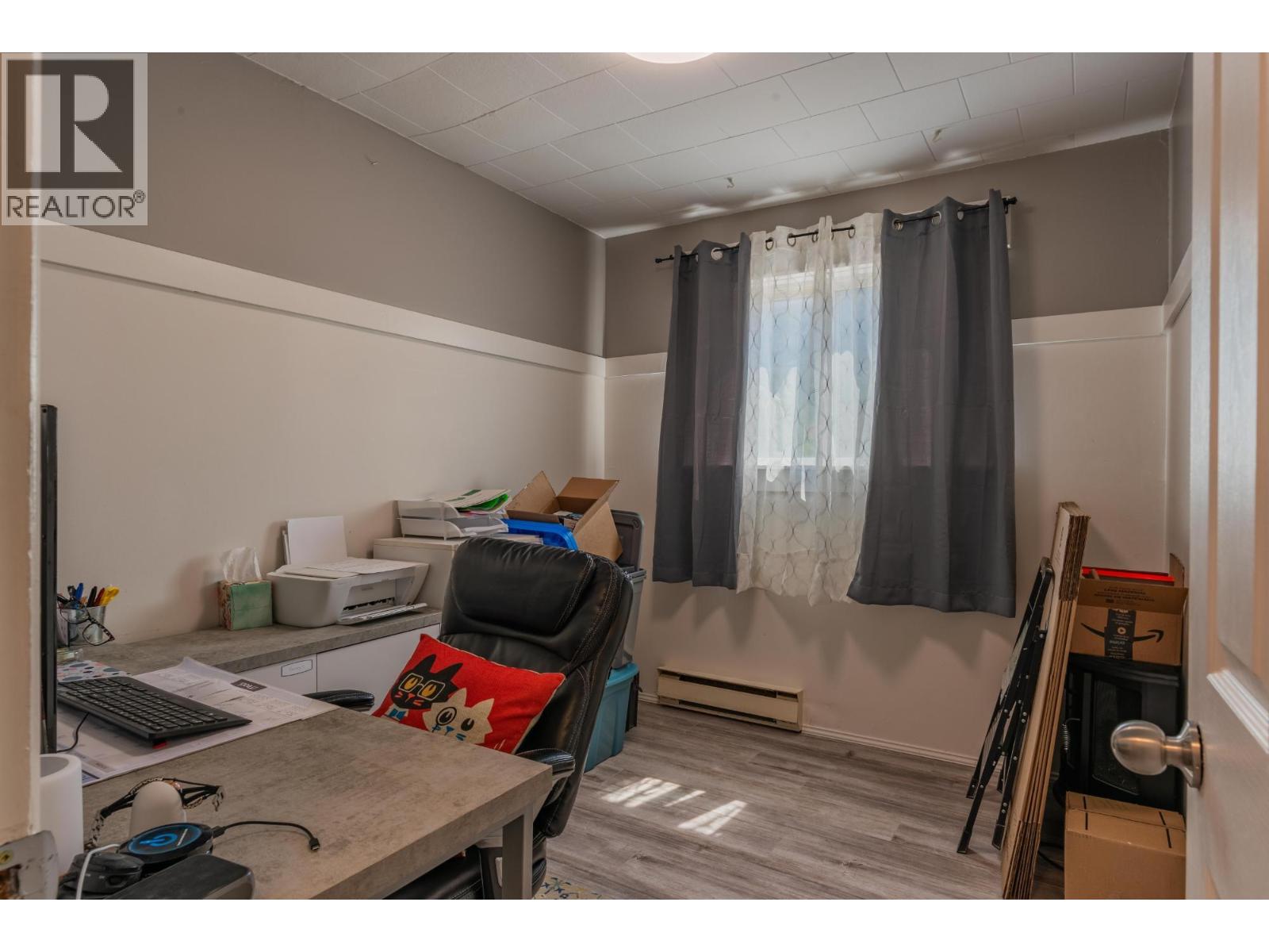 2194 Sixth Avenue, Trail, British Columbia  V1R 3B7 - Photo 11 - 10378717
