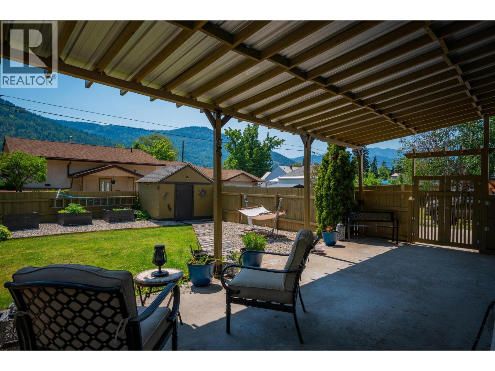 2194 Sixth Avenue, Trail, British Columbia  V1R 3B7 - Photo 27 - 10378717