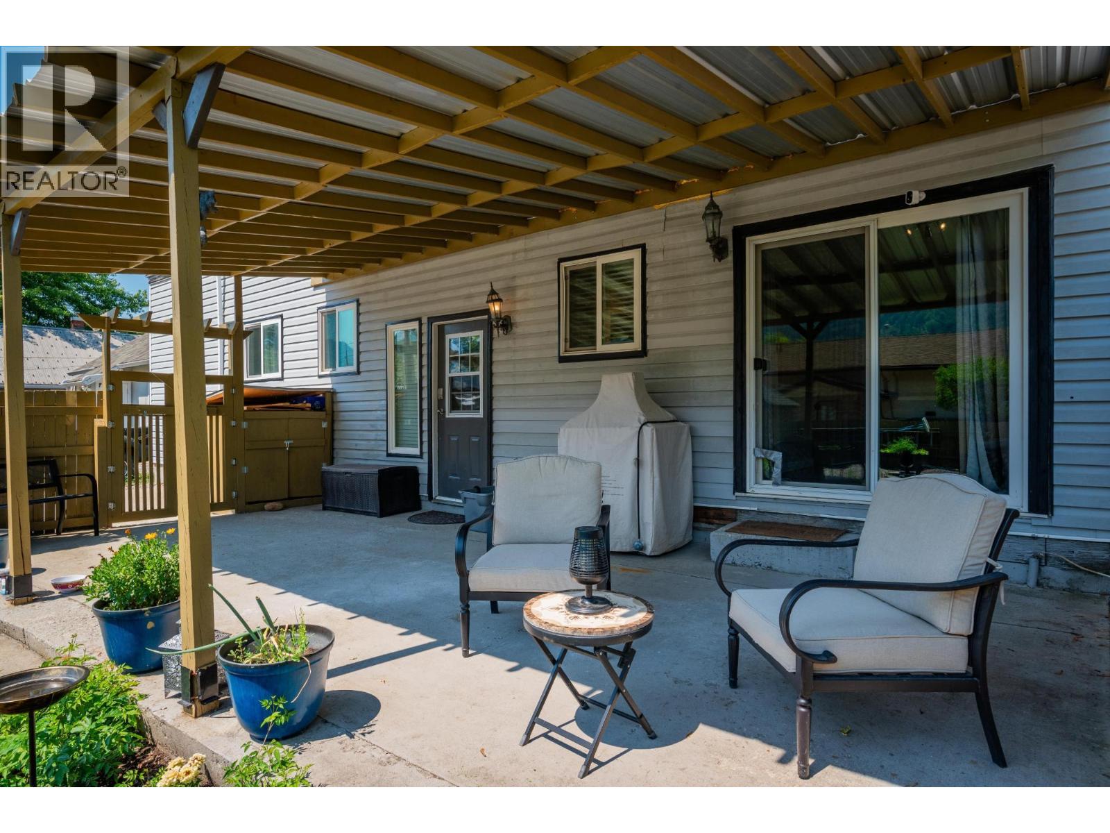 2194 Sixth Avenue, Trail, British Columbia  V1R 3B7 - Photo 29 - 10378717