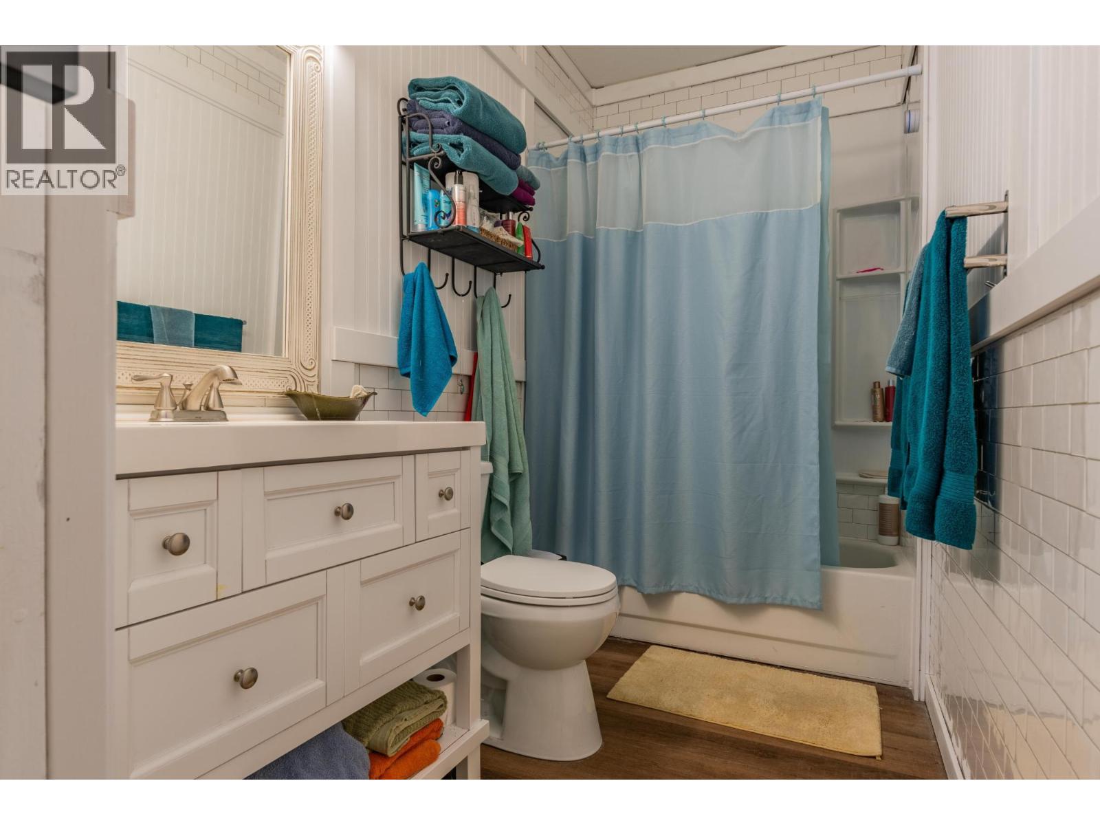 2194 Sixth Avenue, Trail, British Columbia  V1R 3B7 - Photo 52 - 10378717