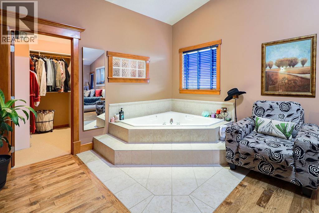 4931 Mountain View Drive, Fairmont Hot Springs, British Columbia  V0B 1L1 - Photo 16 - 10378634