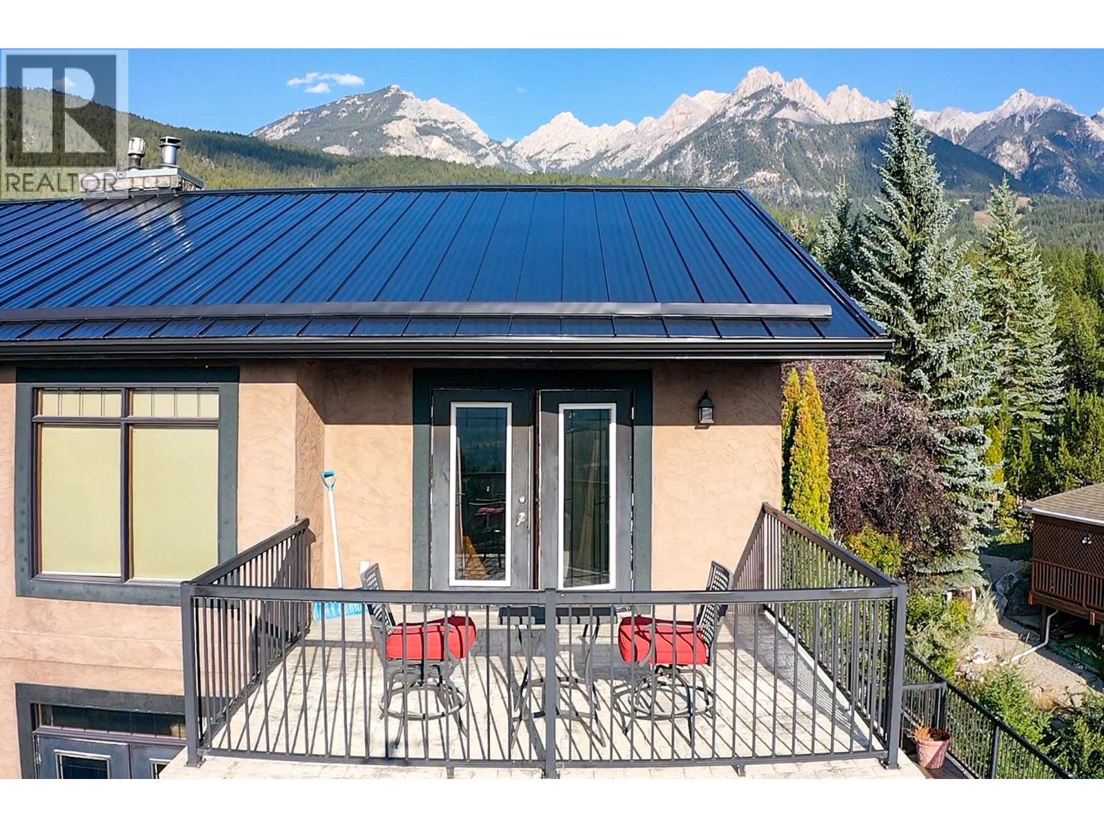 4931 Mountain View Drive, Fairmont Hot Springs, British Columbia  V0B 1L1 - Photo 18 - 10378634