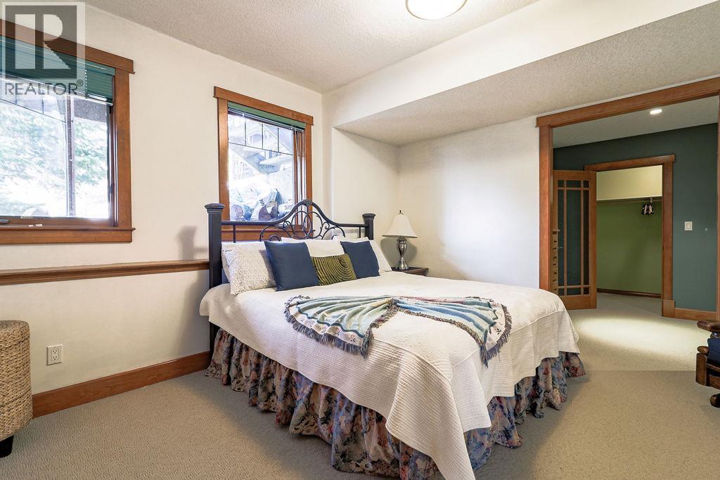 4931 Mountain View Drive, Fairmont Hot Springs, British Columbia  V0B 1L1 - Photo 31 - 10378634