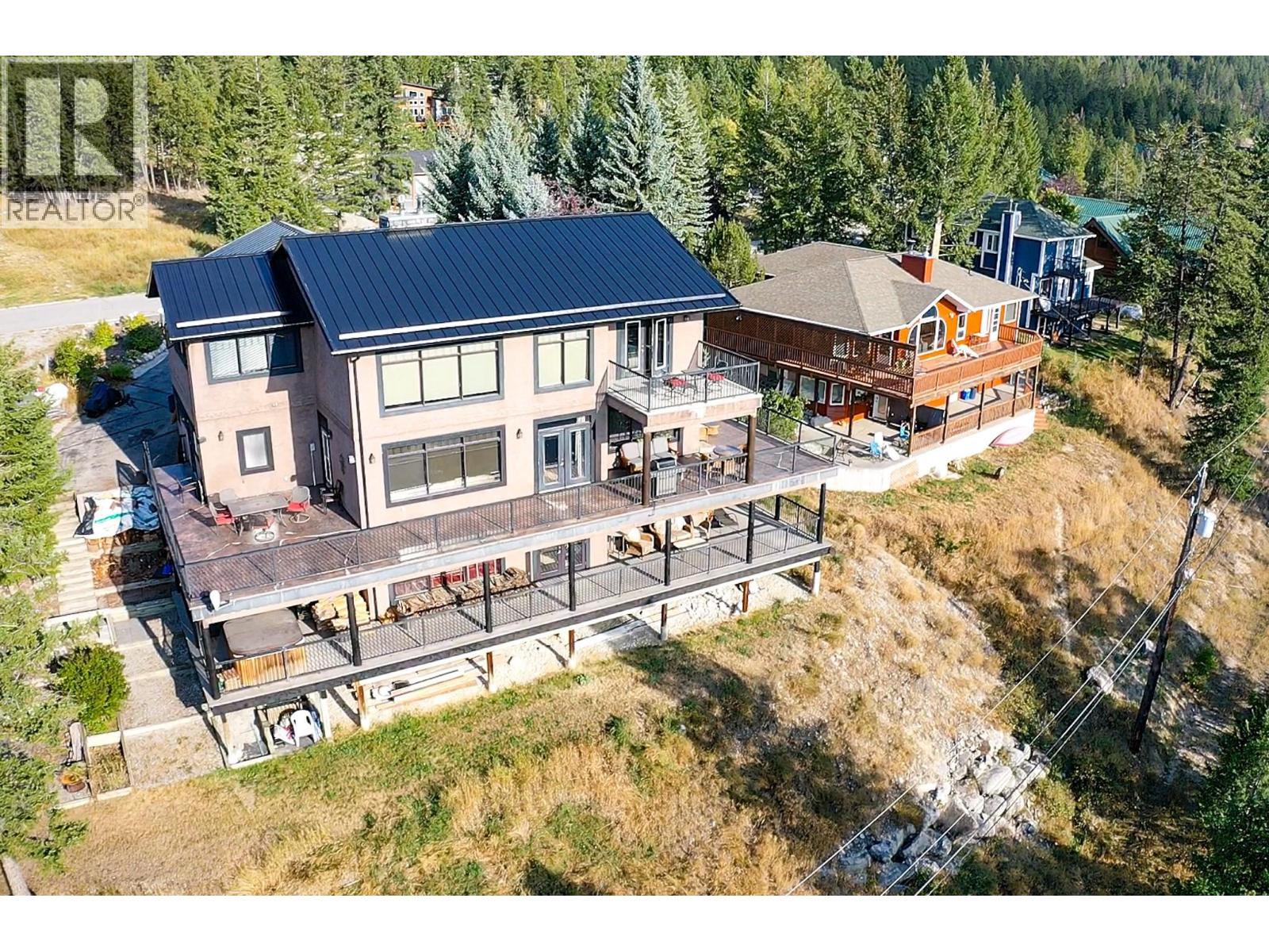 4931 Mountain View Drive, Fairmont Hot Springs, British Columbia  V0B 1L1 - Photo 48 - 10378634