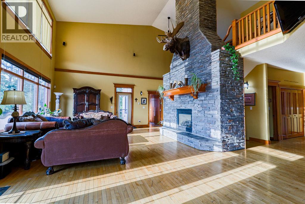 4931 Mountain View Drive, Fairmont Hot Springs, British Columbia  V0B 1L1 - Photo 9 - 10378634