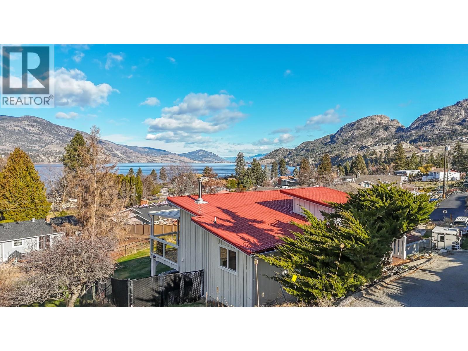 334 Carmel Crescent, Okanagan Falls, British Columbia  V0H 1R5 - Photo 2 - 10377423
