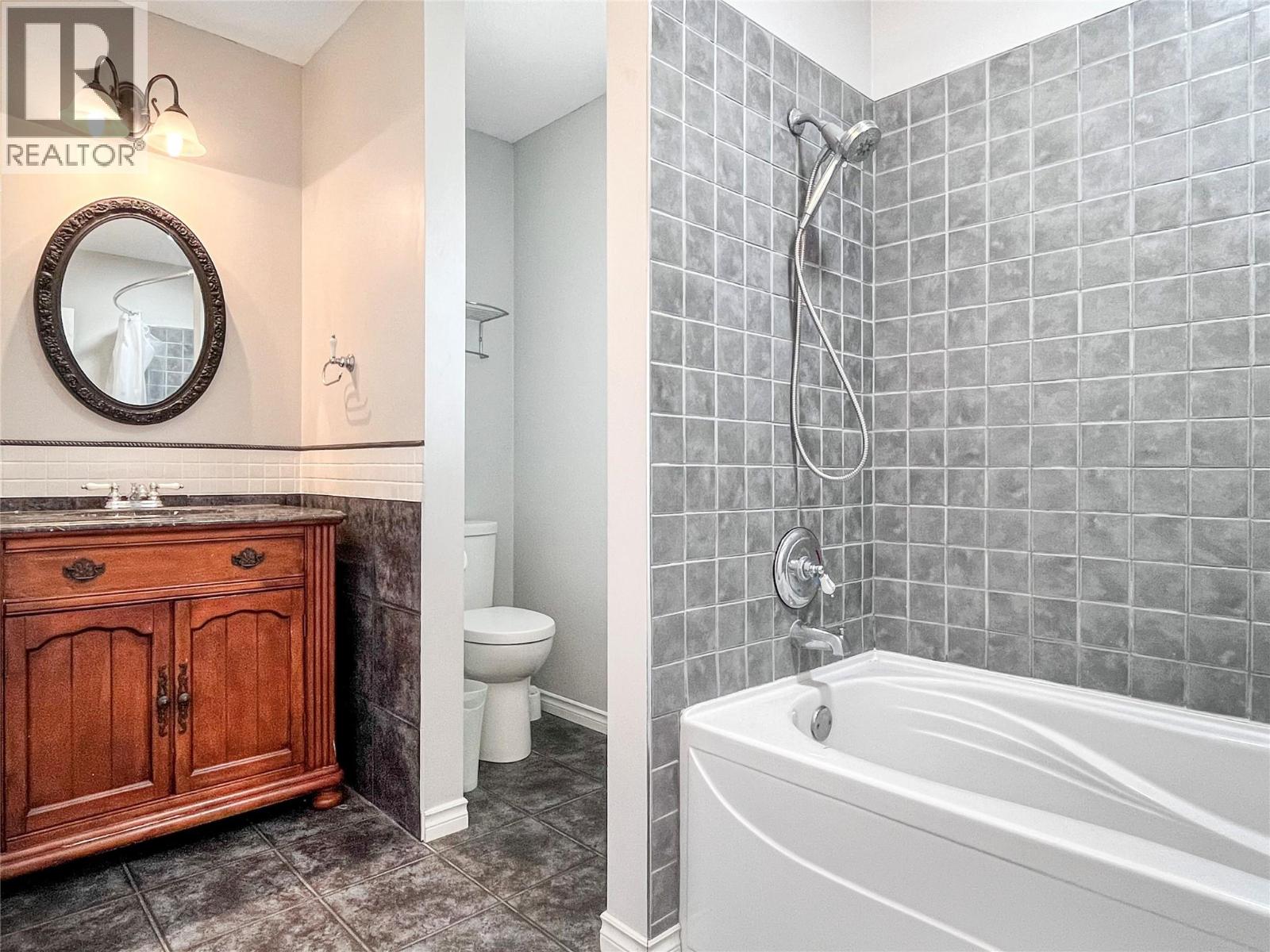 8404 Gala Crescent, Osoyoos, British Columbia  V0H 1V2 - Photo 25 - 10378528