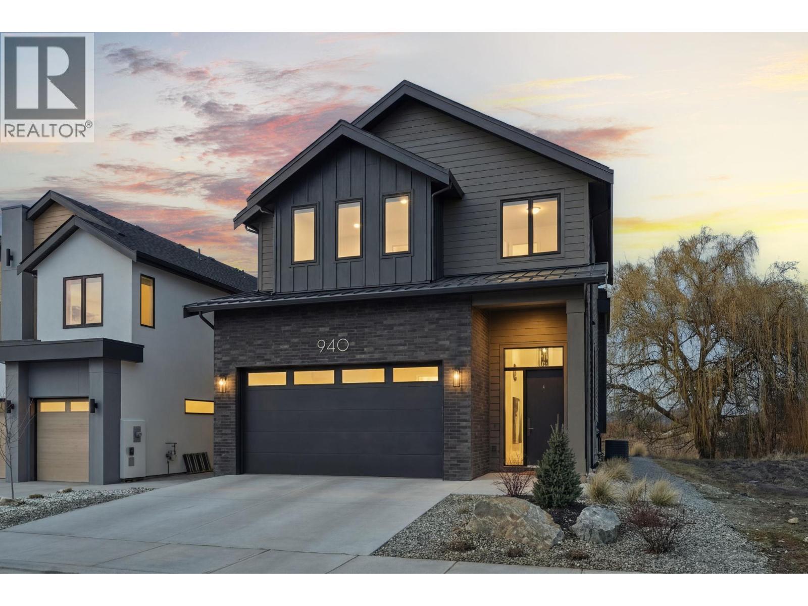 940 Bull Crescent, kelowna, British Columbia