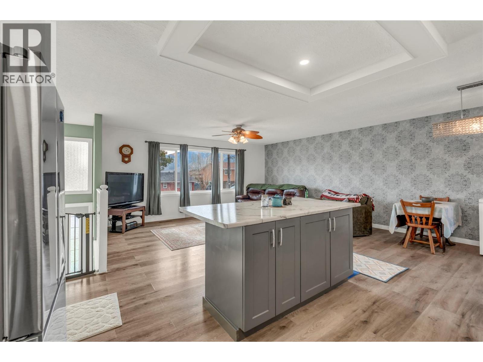 738 Kettle Avenue, Oliver, British Columbia  V0H 1T0 - Photo 7 - 10378699