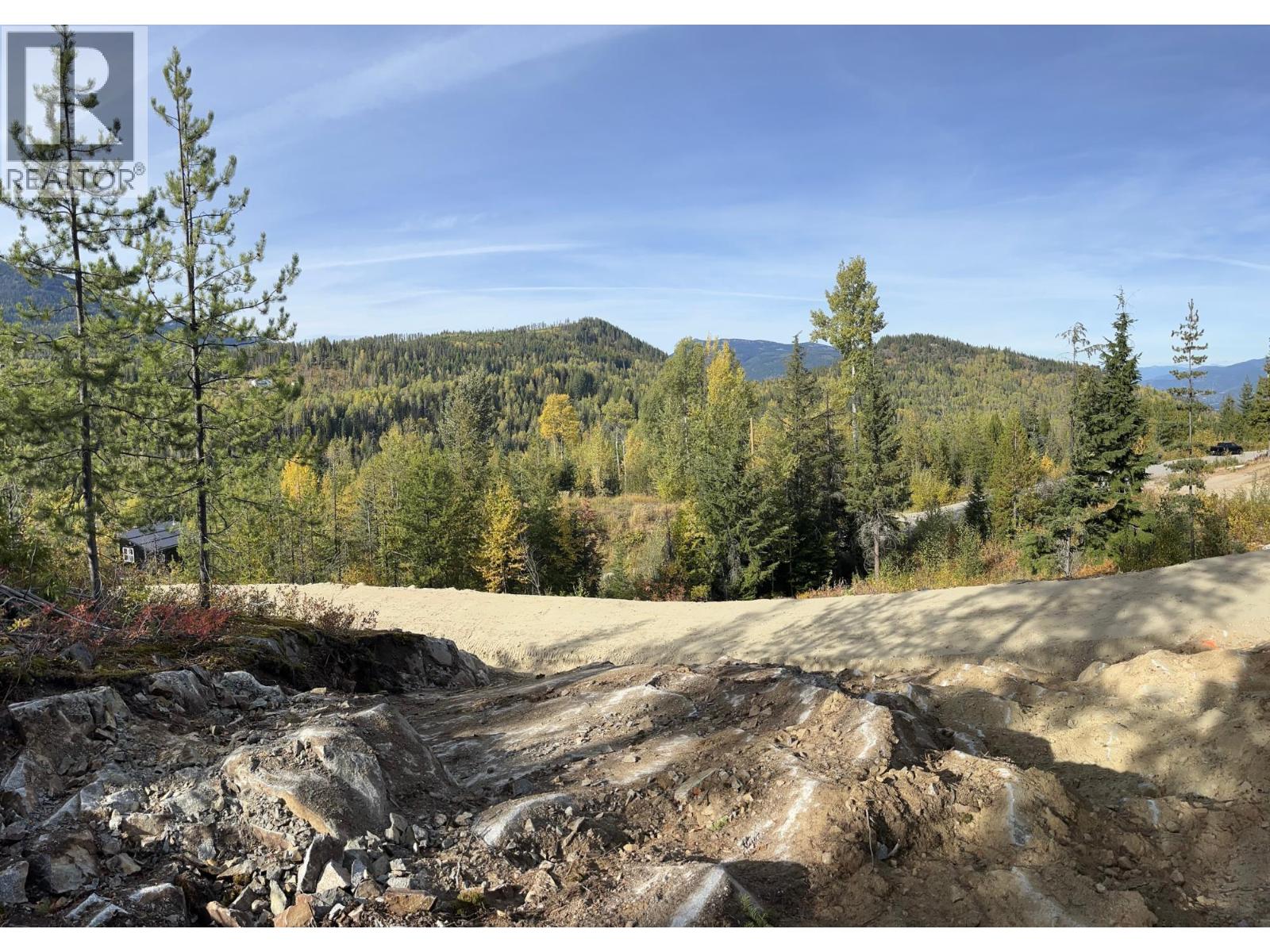 305 Richie Road, Rossland, British Columbia  V0G 1Y0 - Photo 17 - 10378316
