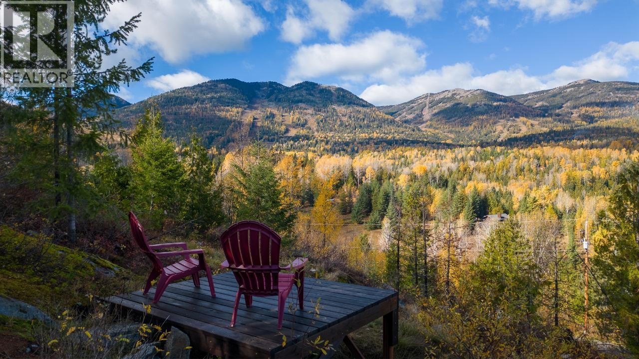 305 Richie Road, Rossland, British Columbia  V0G 1Y0 - Photo 21 - 10378316