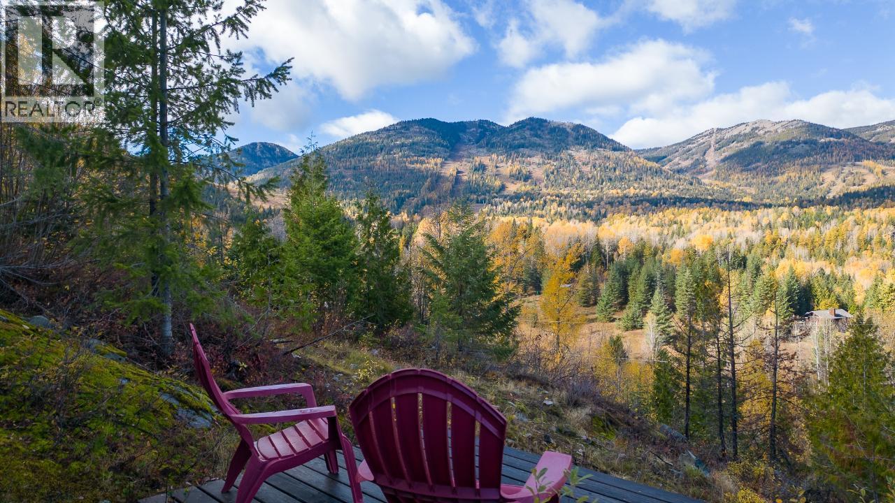 305 Richie Road, Rossland, British Columbia  V0G 1Y0 - Photo 25 - 10378316