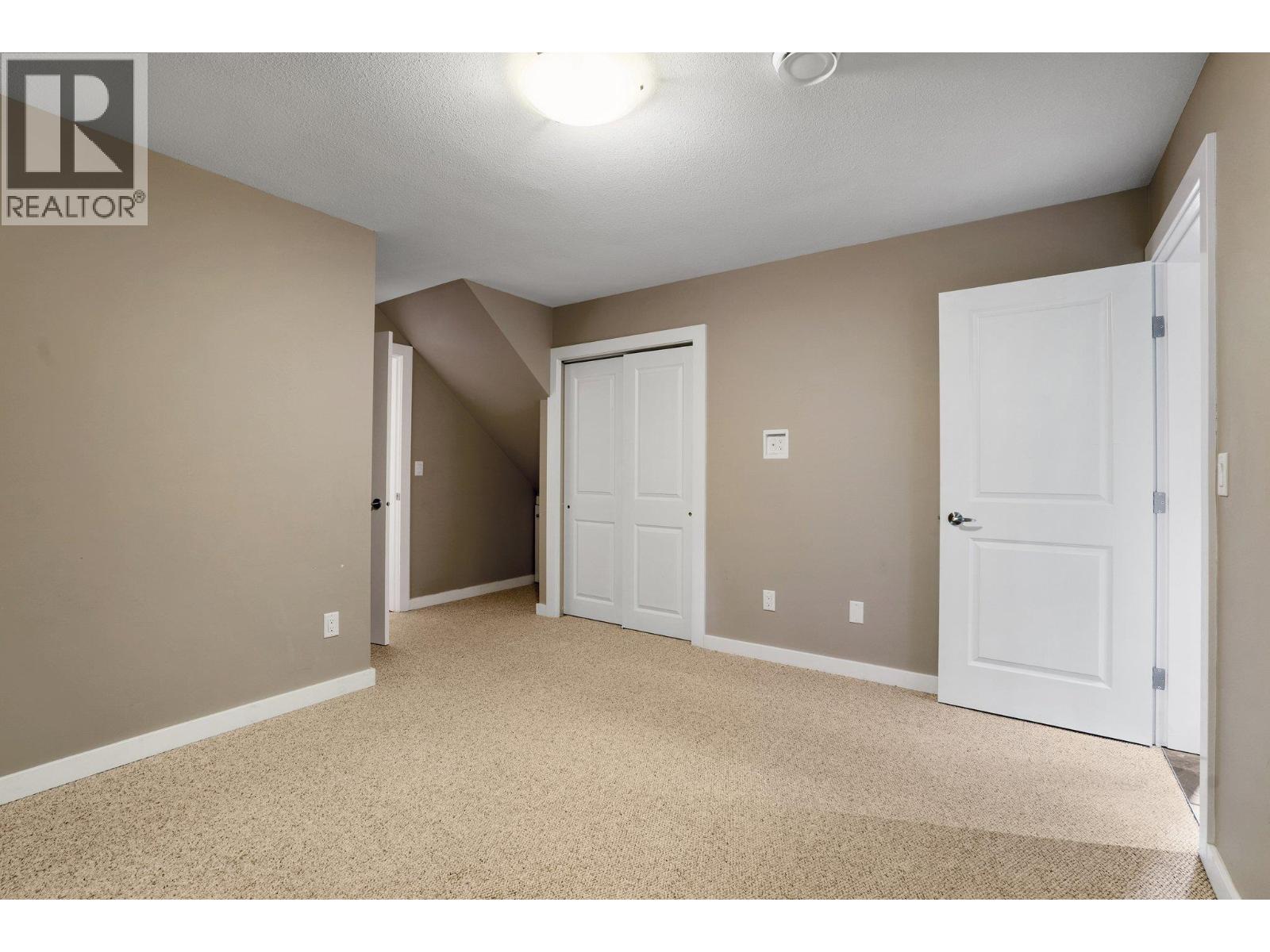 220 West Bench Drive, Penticton, British Columbia  V2A 8X8 - Photo 14 - 10378794