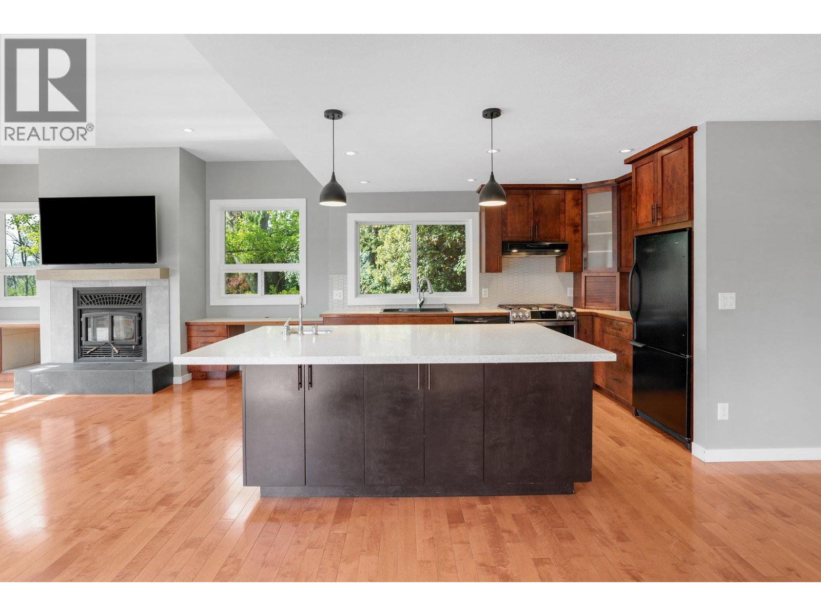 220 West Bench Drive, Penticton, British Columbia  V2A 8X8 - Photo 29 - 10378794