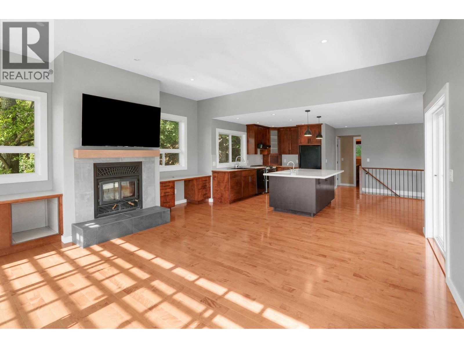 220 West Bench Drive, Penticton, British Columbia  V2A 8X8 - Photo 37 - 10378794