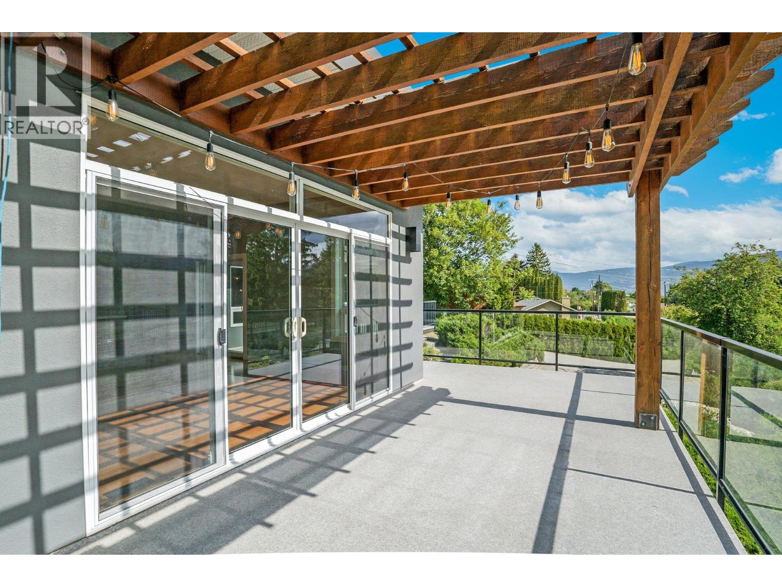 220 West Bench Drive, Penticton, British Columbia  V2A 8X8 - Photo 41 - 10378794
