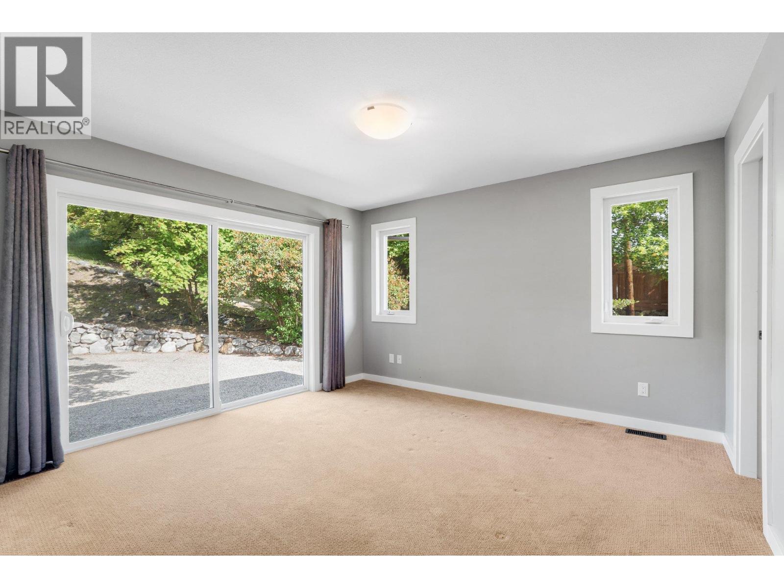 220 West Bench Drive, Penticton, British Columbia  V2A 8X8 - Photo 47 - 10378794