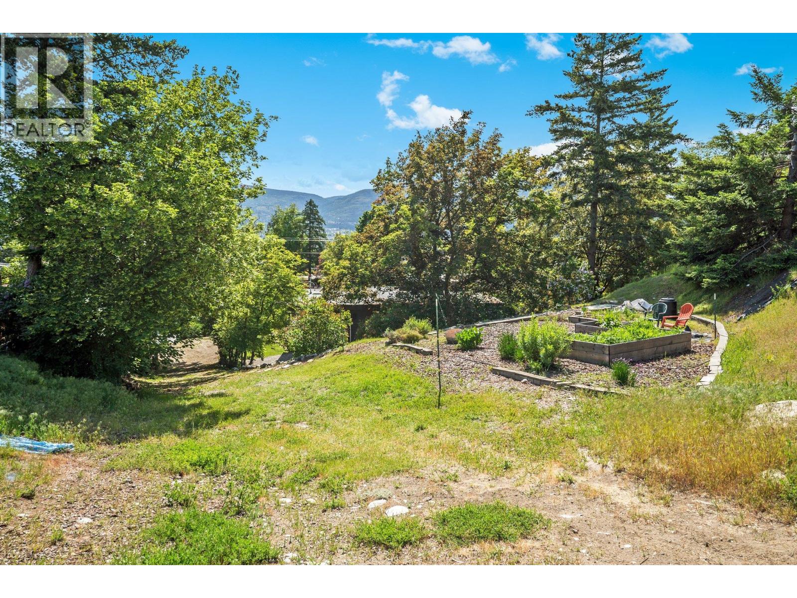 220 West Bench Drive, Penticton, British Columbia  V2A 8X8 - Photo 67 - 10378794