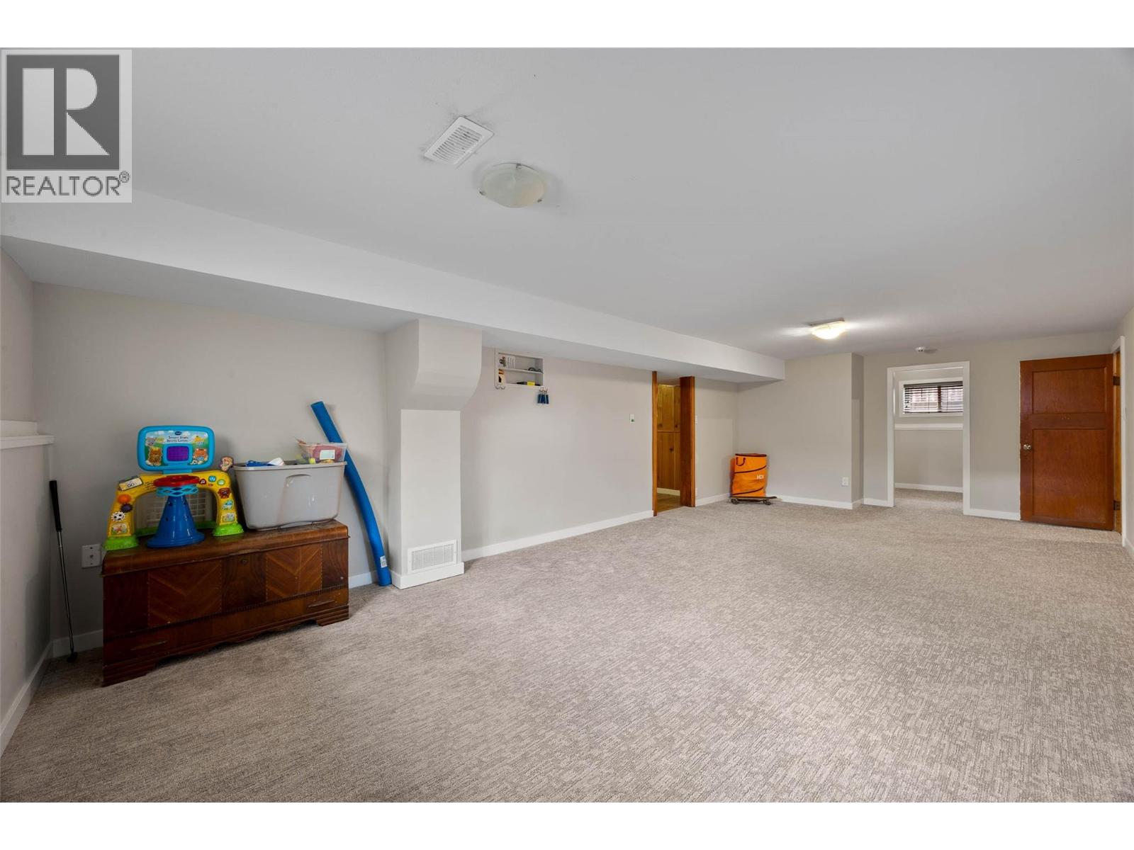 862 Desmond Street, Kamloops, British Columbia  V2B 5K5 - Photo 18 - 10378725