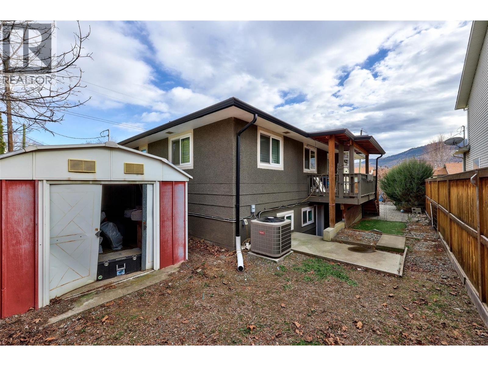 862 Desmond Street, Kamloops, British Columbia  V2B 5K5 - Photo 28 - 10378725
