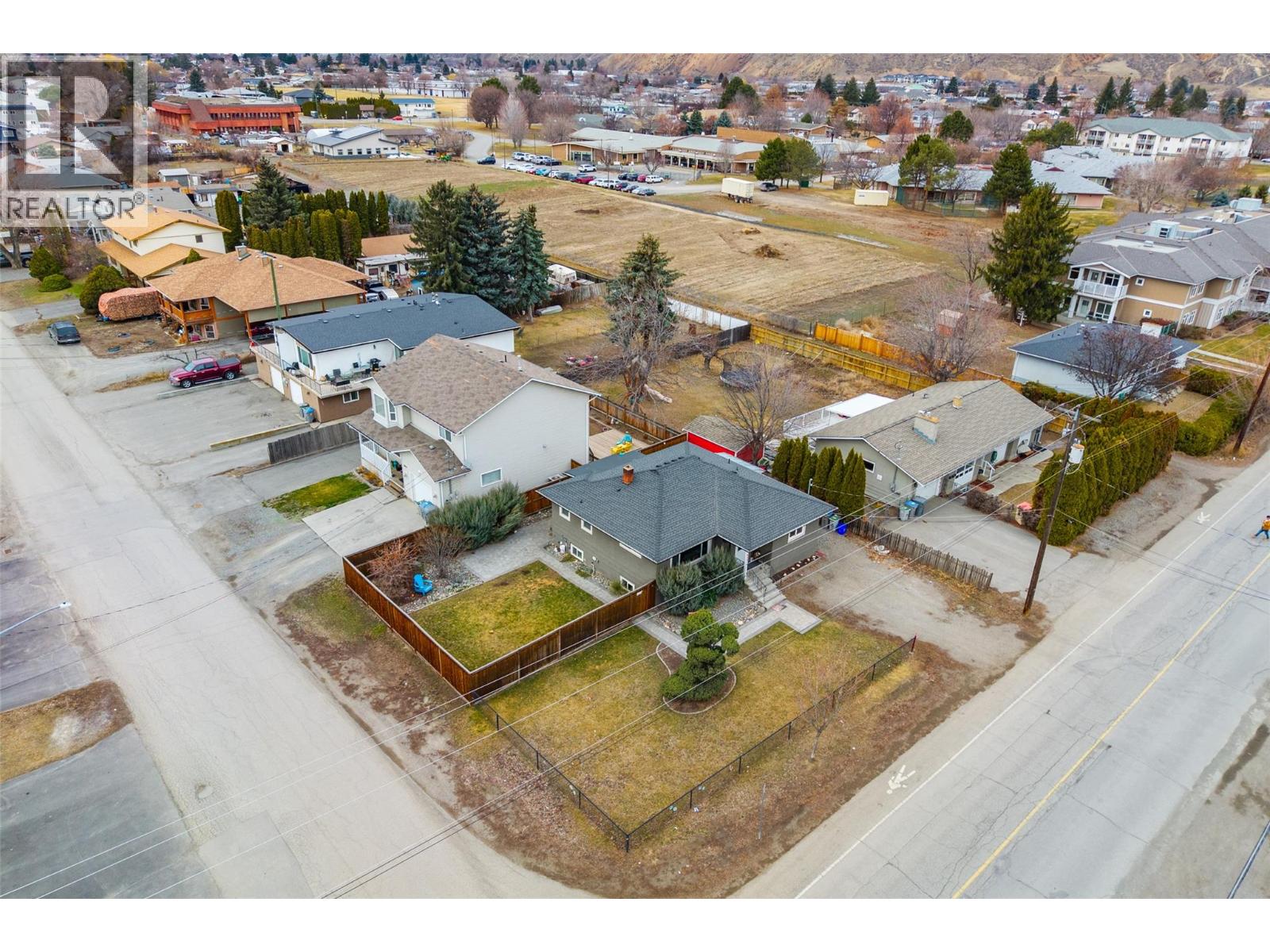 862 Desmond Street, Kamloops, British Columbia  V2B 5K5 - Photo 31 - 10378725