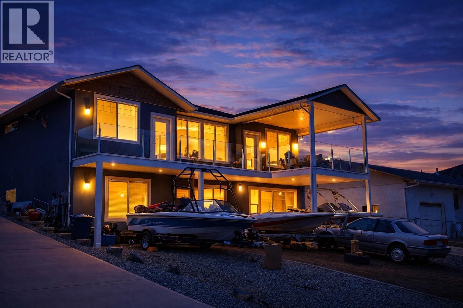 4026 Oleander Drive, Osoyoos, British Columbia  V0H 1V1 - Photo 1 - 10375824