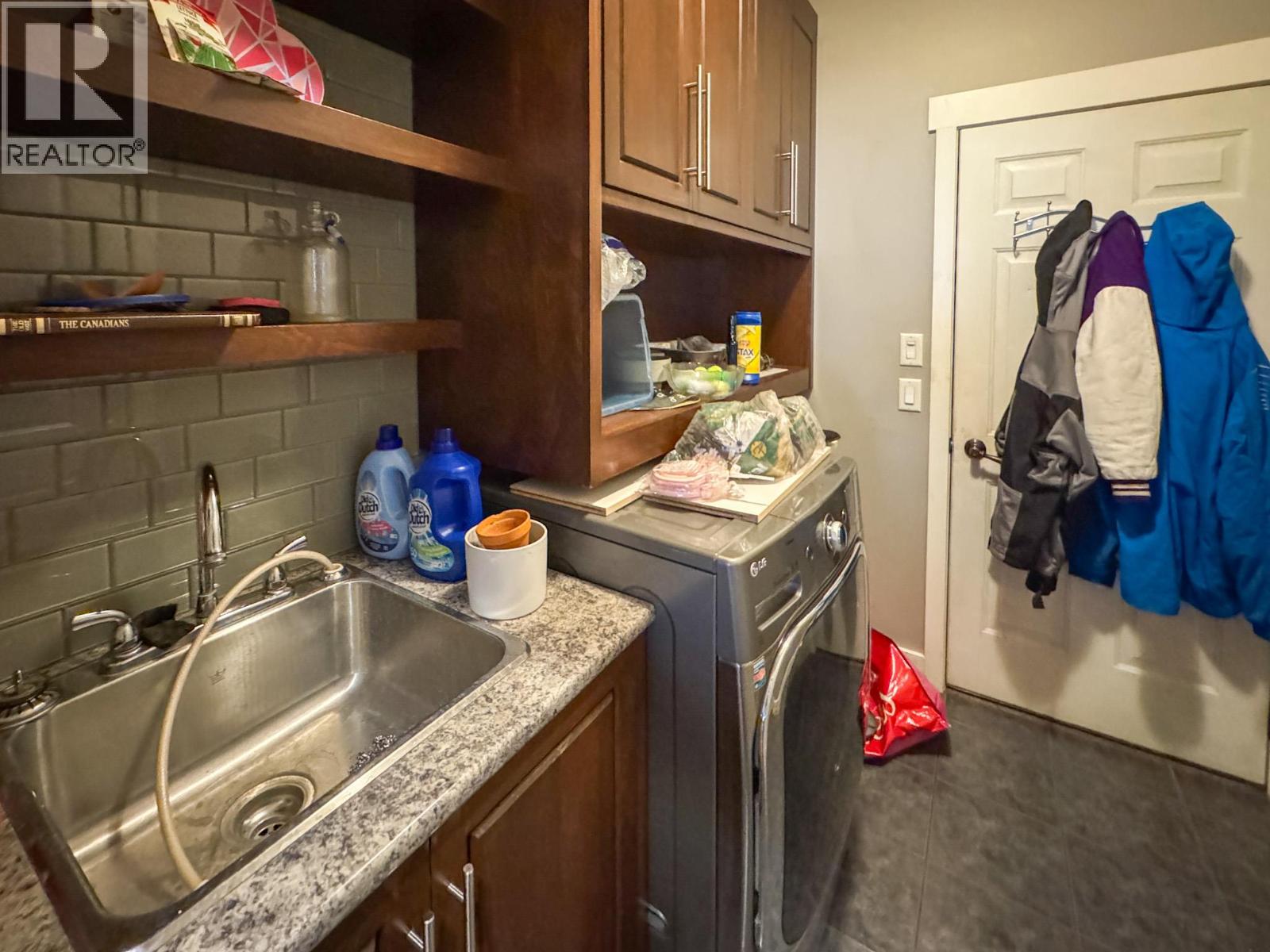 4026 Oleander Drive, Osoyoos, British Columbia  V0H 1V1 - Photo 7 - 10375824