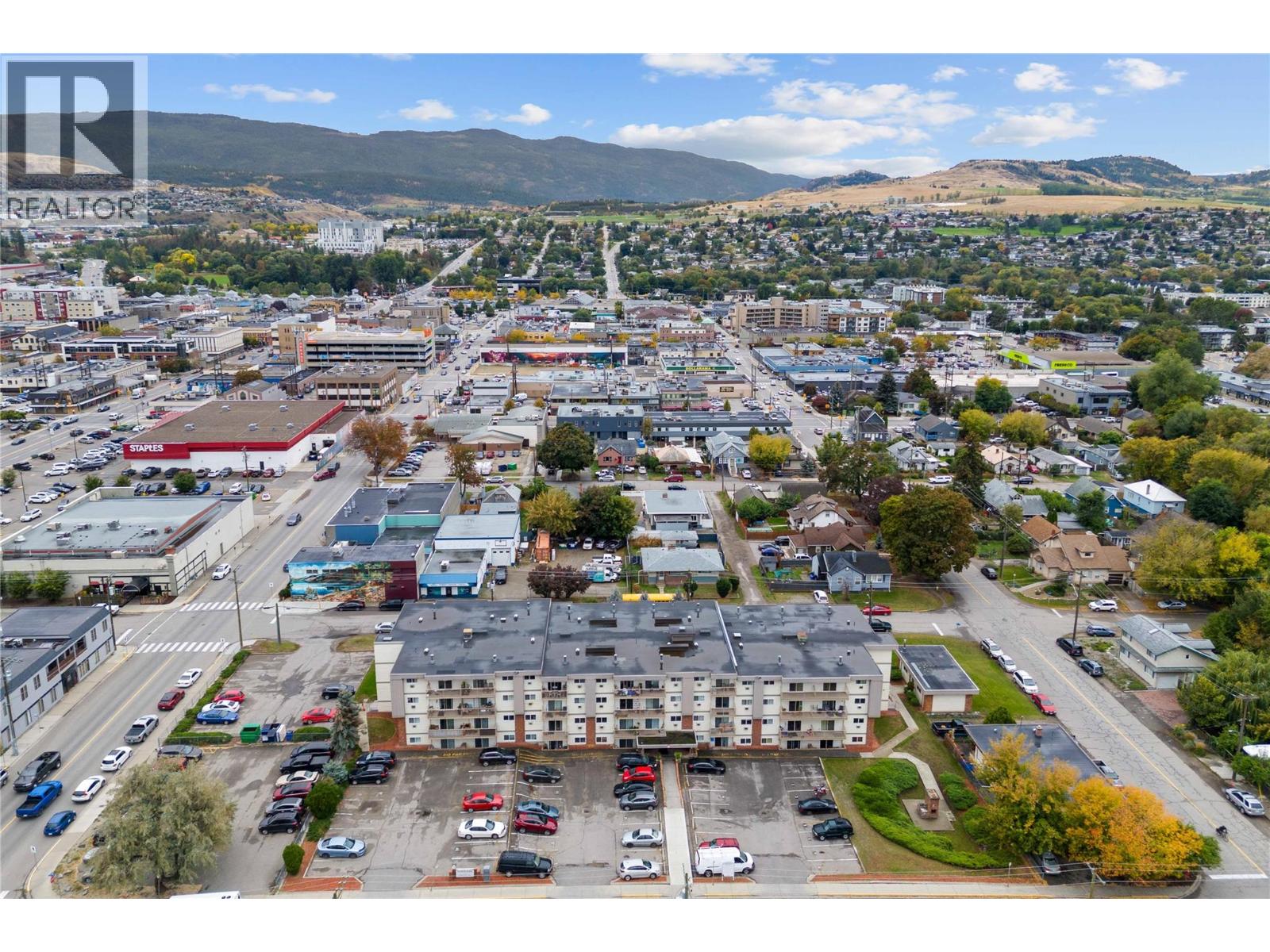 3304 35th Avenue Unit# 215, Vernon, British Columbia  V1T 8M6 - Photo 2 - 10378812