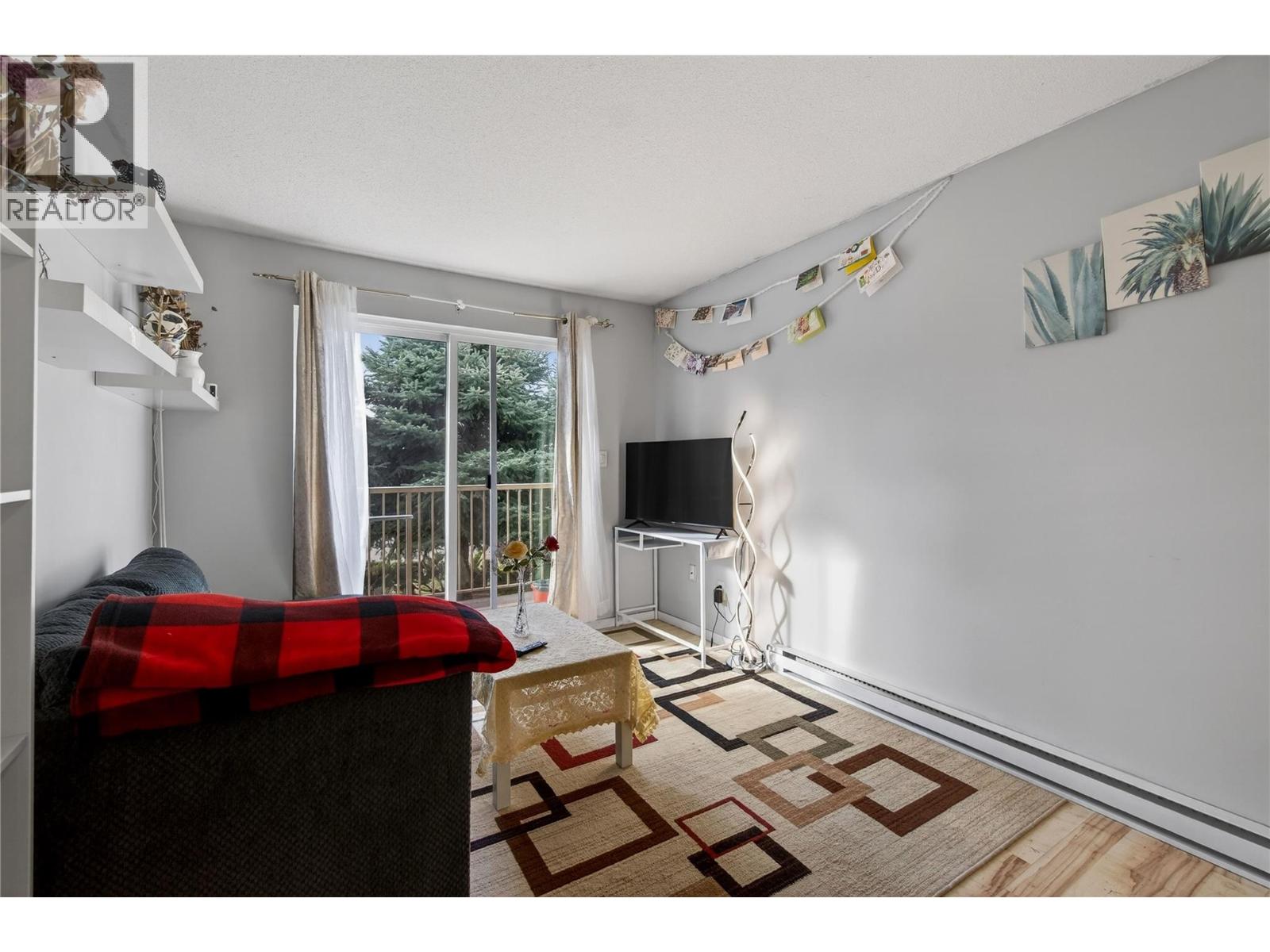 3304 35th Avenue Unit# 215, Vernon, British Columbia  V1T 8M6 - Photo 5 - 10378812