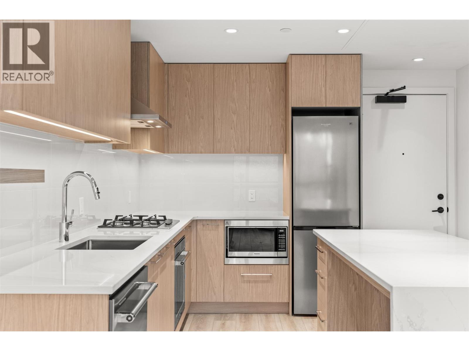 3051 Abbott Street Unit# 308, Kelowna, British Columbia  V1Y 1G9 - Photo 10 - 10376854
