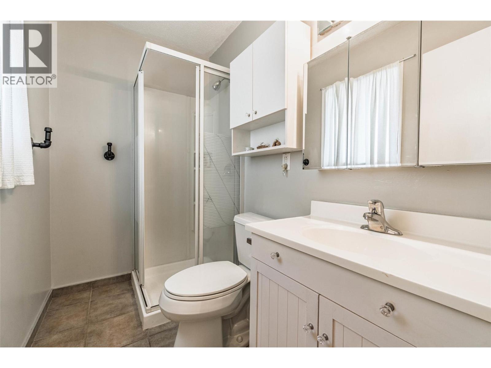 520 3rd Avenue, Keremeos, British Columbia  V0X 1N2 - Photo 24 - 10378539