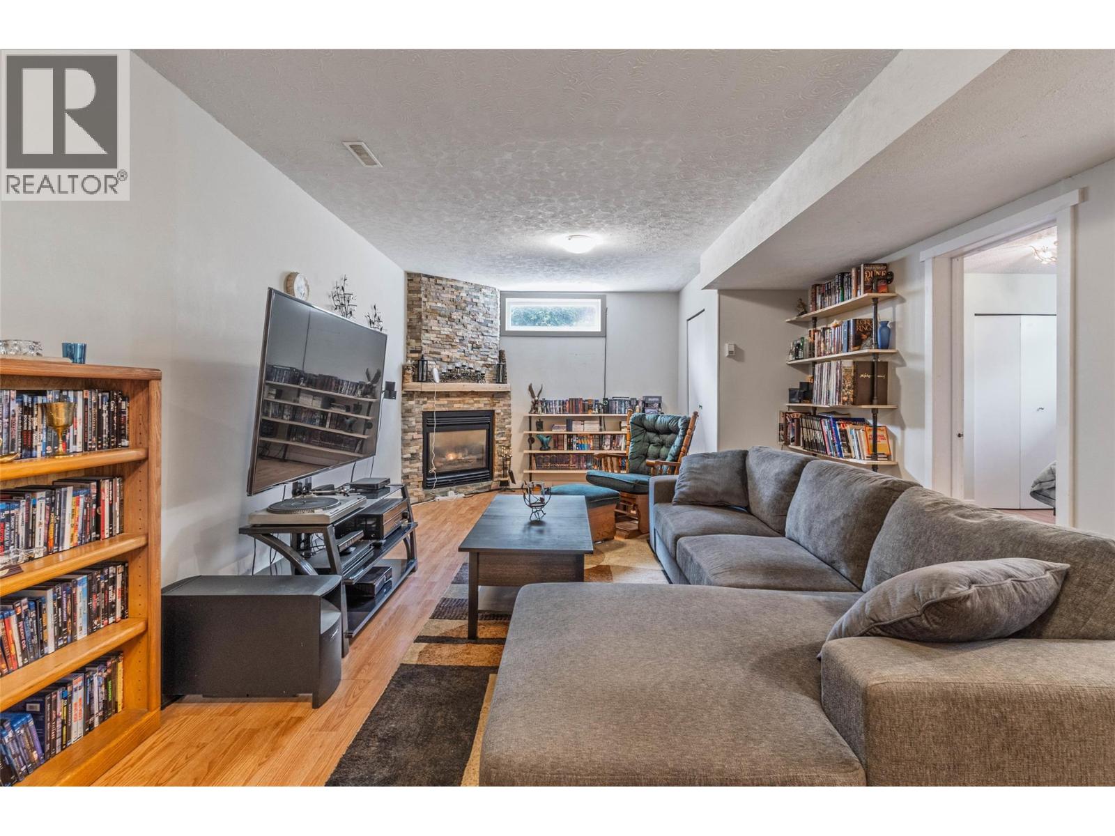 520 3rd Avenue, Keremeos, British Columbia  V0X 1N2 - Photo 28 - 10378539