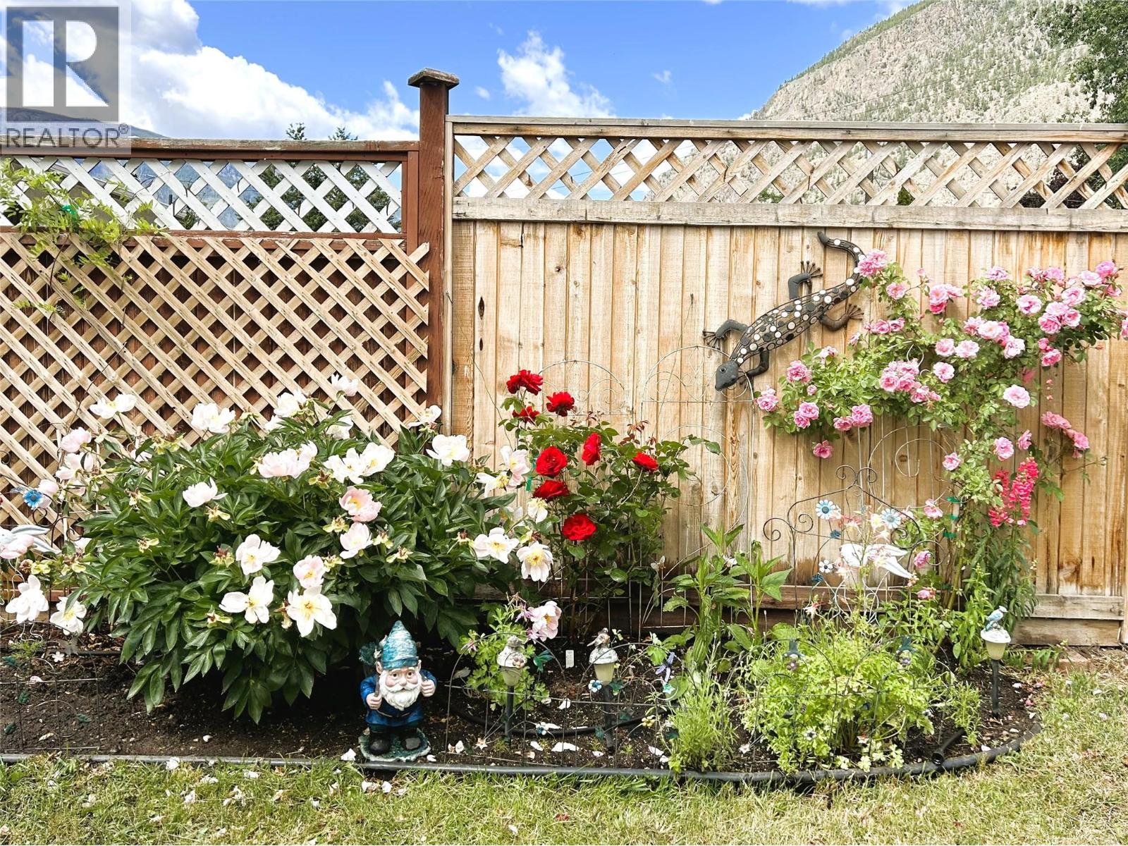 520 3rd Avenue, Keremeos, British Columbia  V0X 1N2 - Photo 51 - 10378539