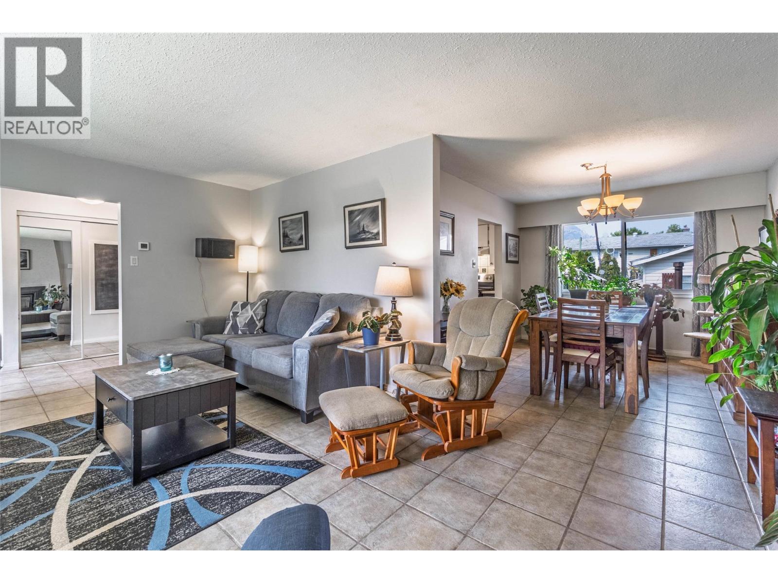 520 3rd Avenue, Keremeos, British Columbia  V0X 1N2 - Photo 9 - 10378539